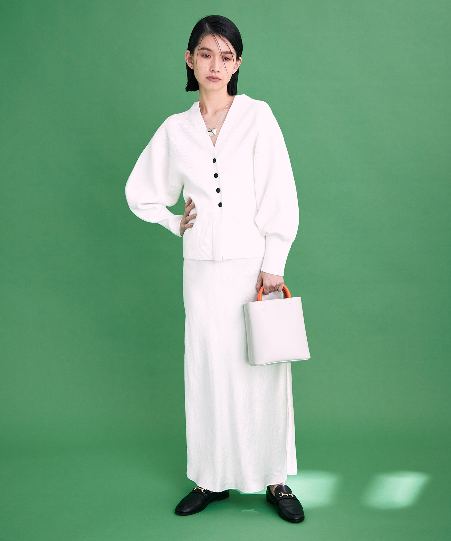 ADAM ET ROPE'「オーガニックコットンキーネックフォルムカーディガン」|カーディガン|