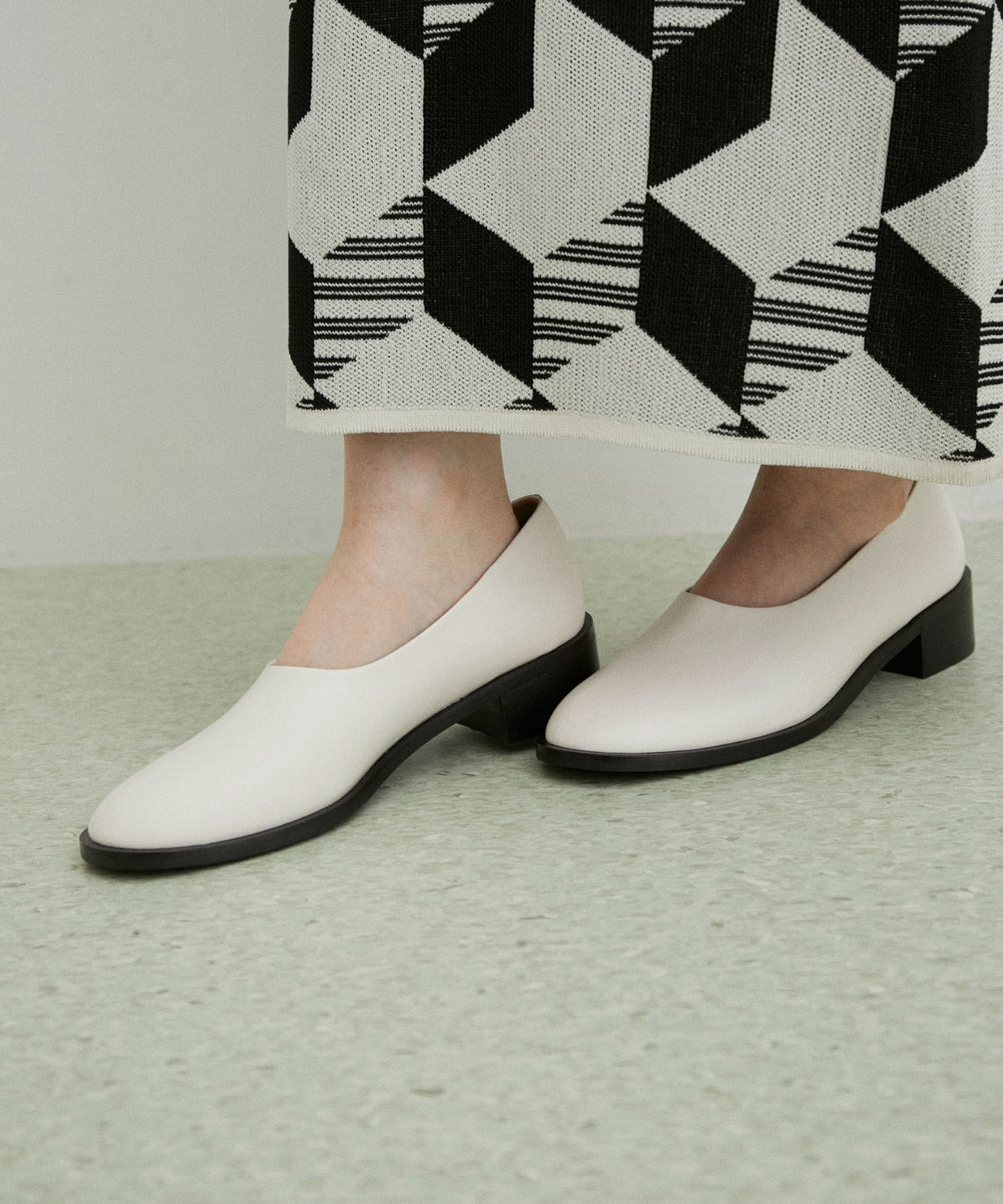 ADAM ET ROPE'「マニッシュパンプス」|パンプス|