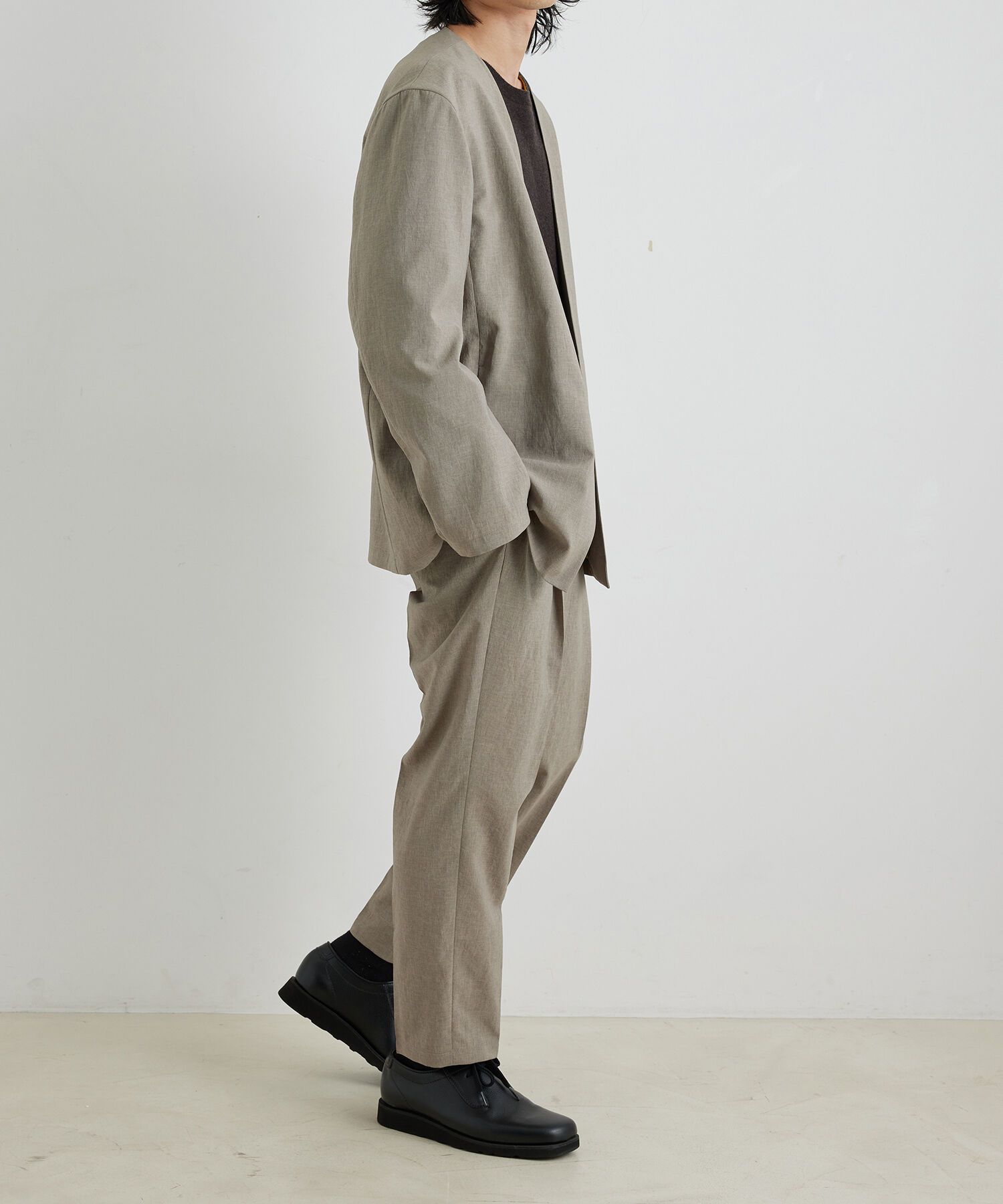 ADAM ET ROPE'「【RIRANCHA/リランチェ】ノーカラージャケット セットアップ / 速乾 / 冷感 / イージーケア / ユニセックス」|スーツ|