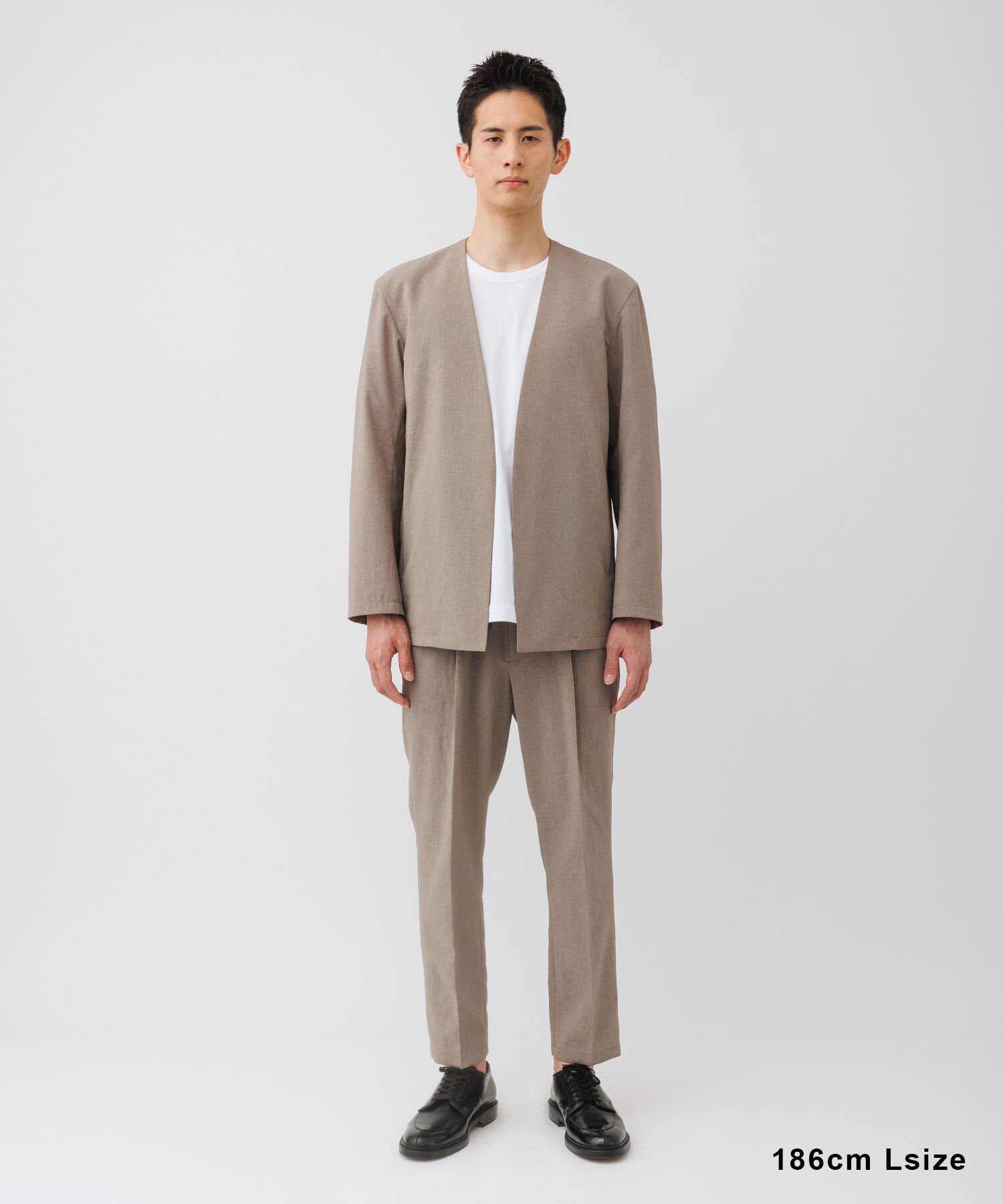 ADAM ET ROPE'「【RIRANCHA/リランチェ】ノーカラージャケット セットアップ / 速乾 / 冷感 / イージーケア / ユニセックス」|スーツ|