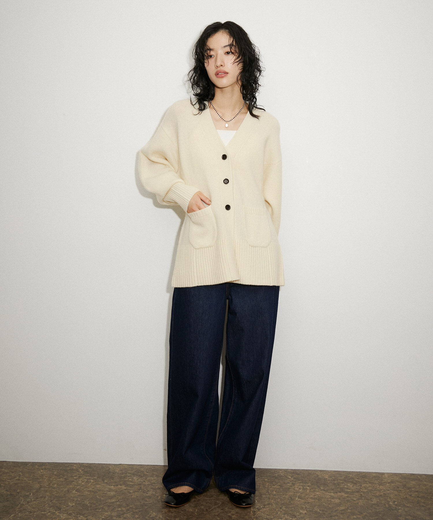 ADAM ET ROPE'「ウールカシミヤシェイプカーディガン」|カーディガン|