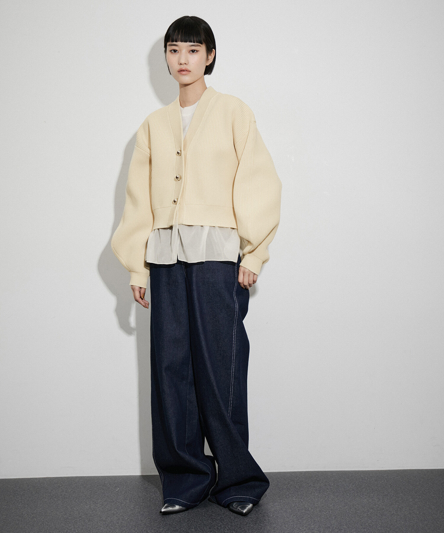 ADAM ET ROPE'「【サステナブル】シアーペプラムカーディガン」|カーディガン|