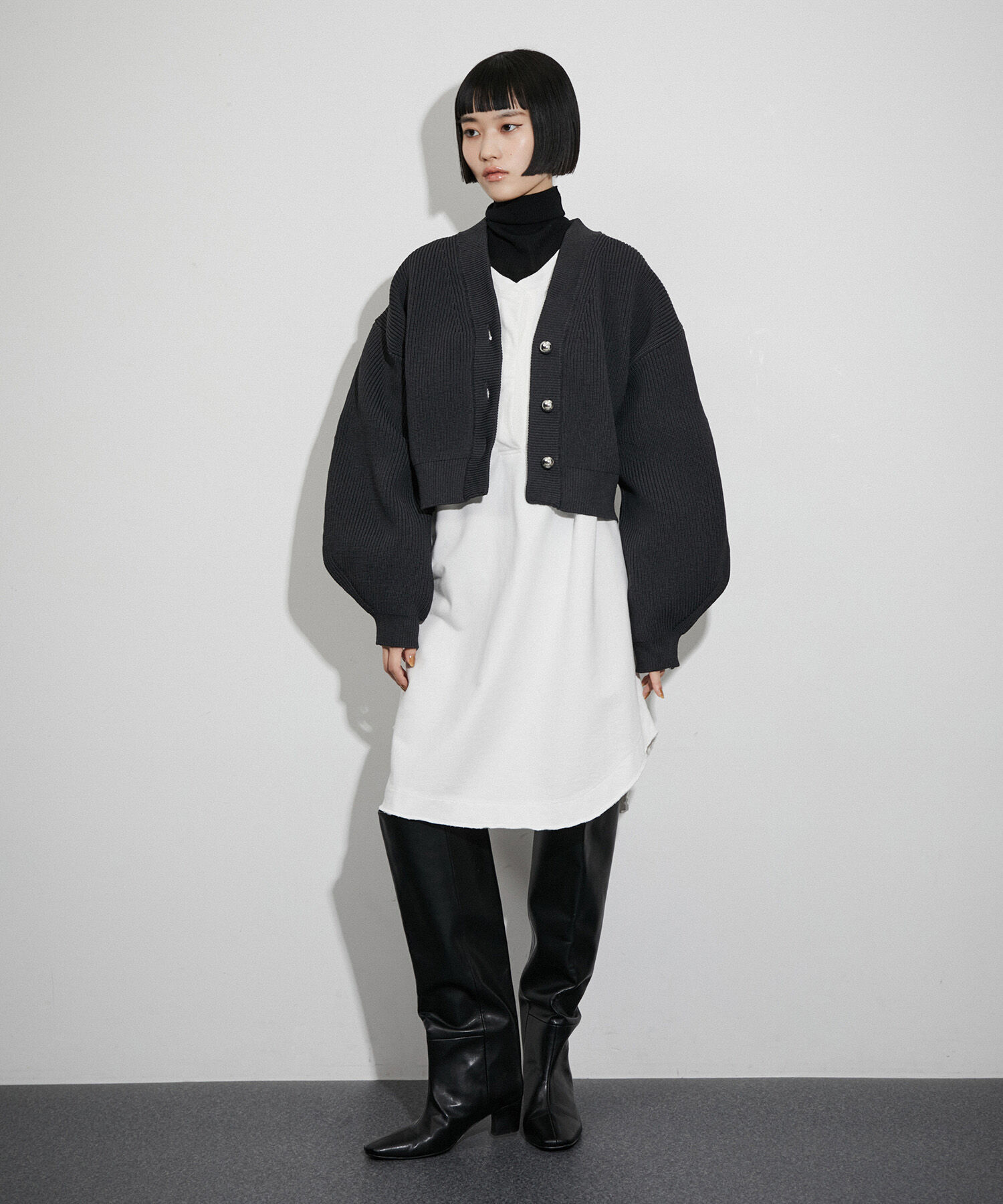 ADAM ET ROPE'「【サステナブル】シアーペプラムカーディガン」|カーディガン|