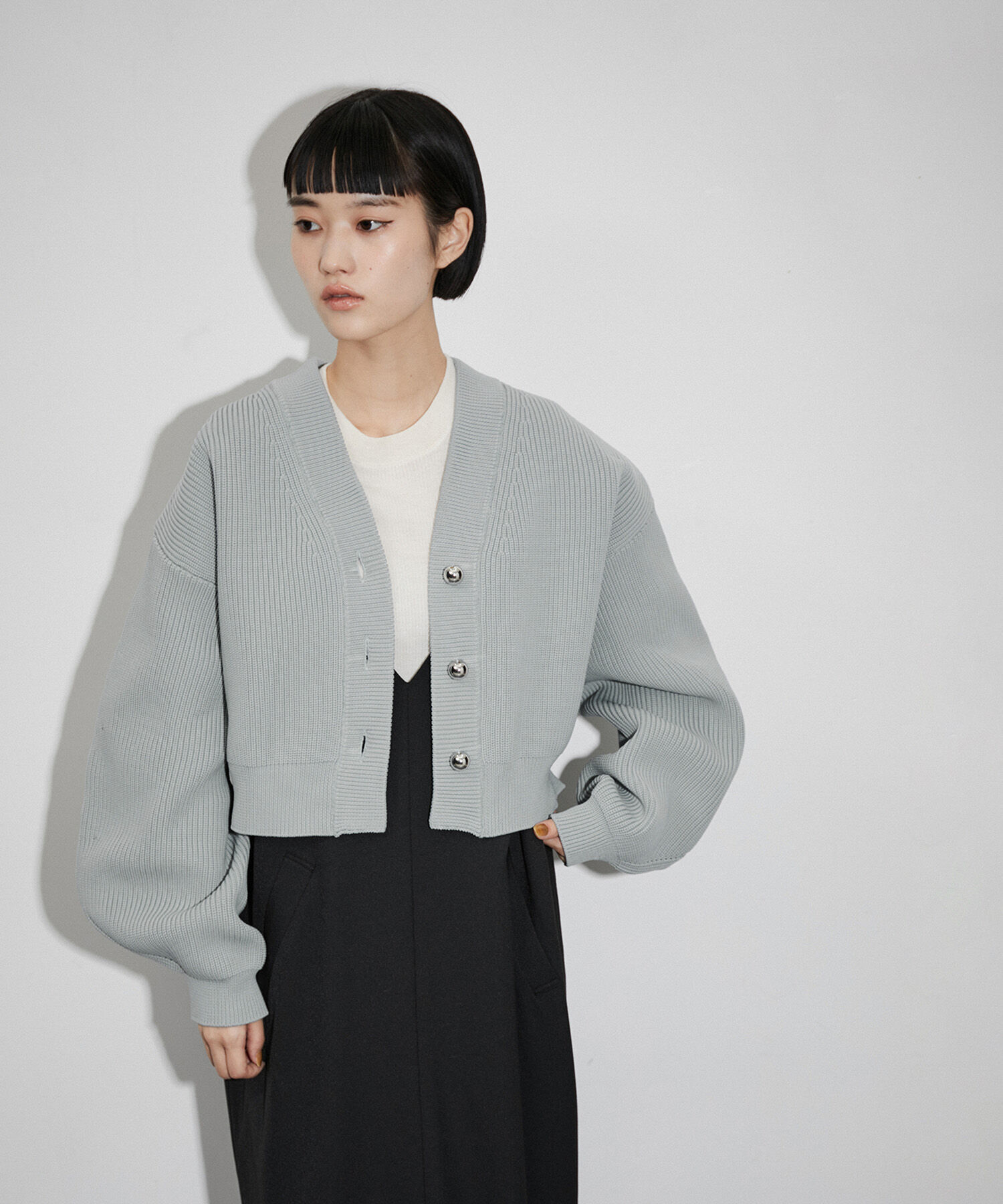 ADAM ET ROPE'「【サステナブル】シアーペプラムカーディガン」|カーディガン|