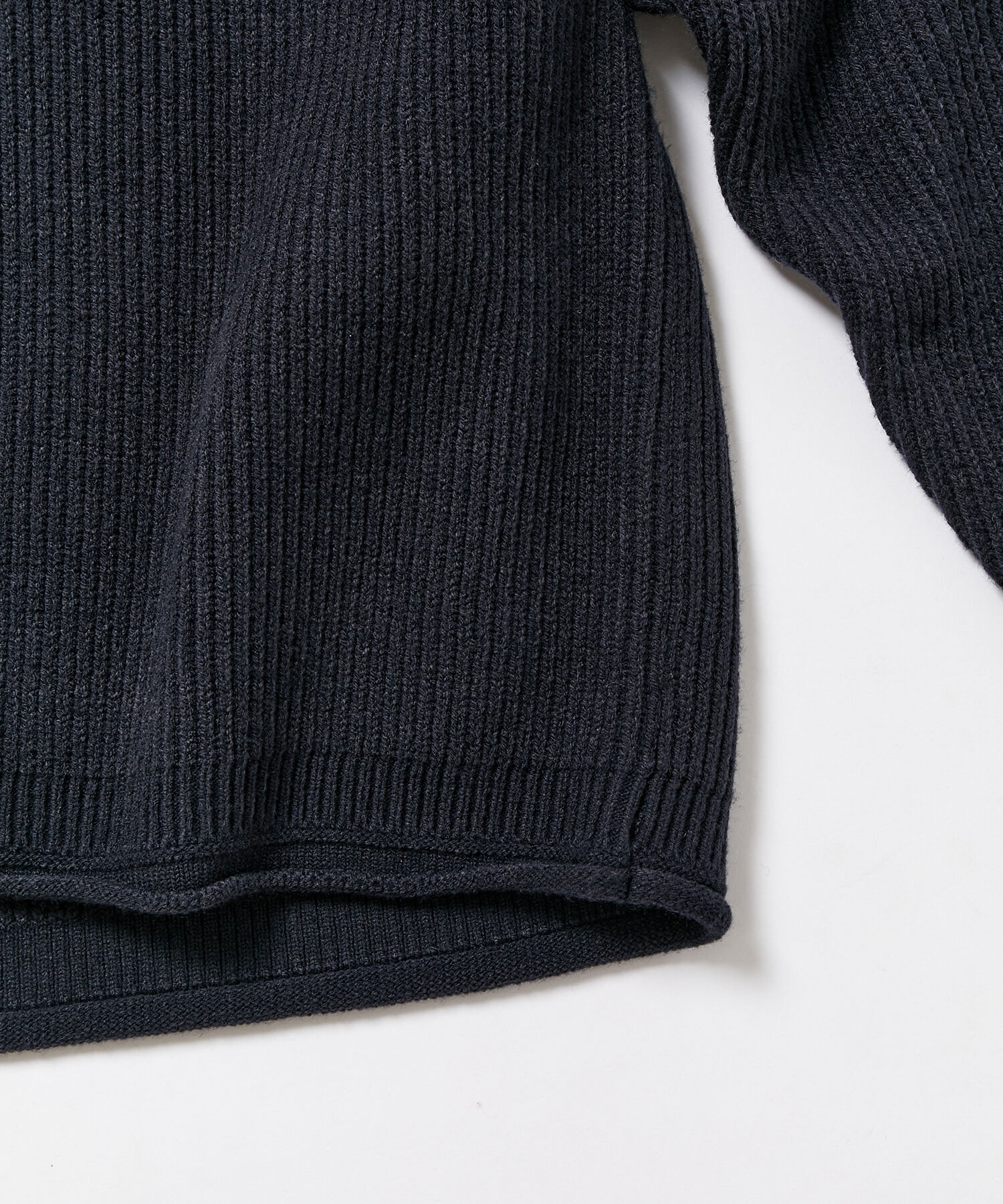 ADAM ET ROPE'「ルーズシルエット ハーフジップ ビッグカラー ニット プルオーバー / ユニセックス」|ニット・セーター|