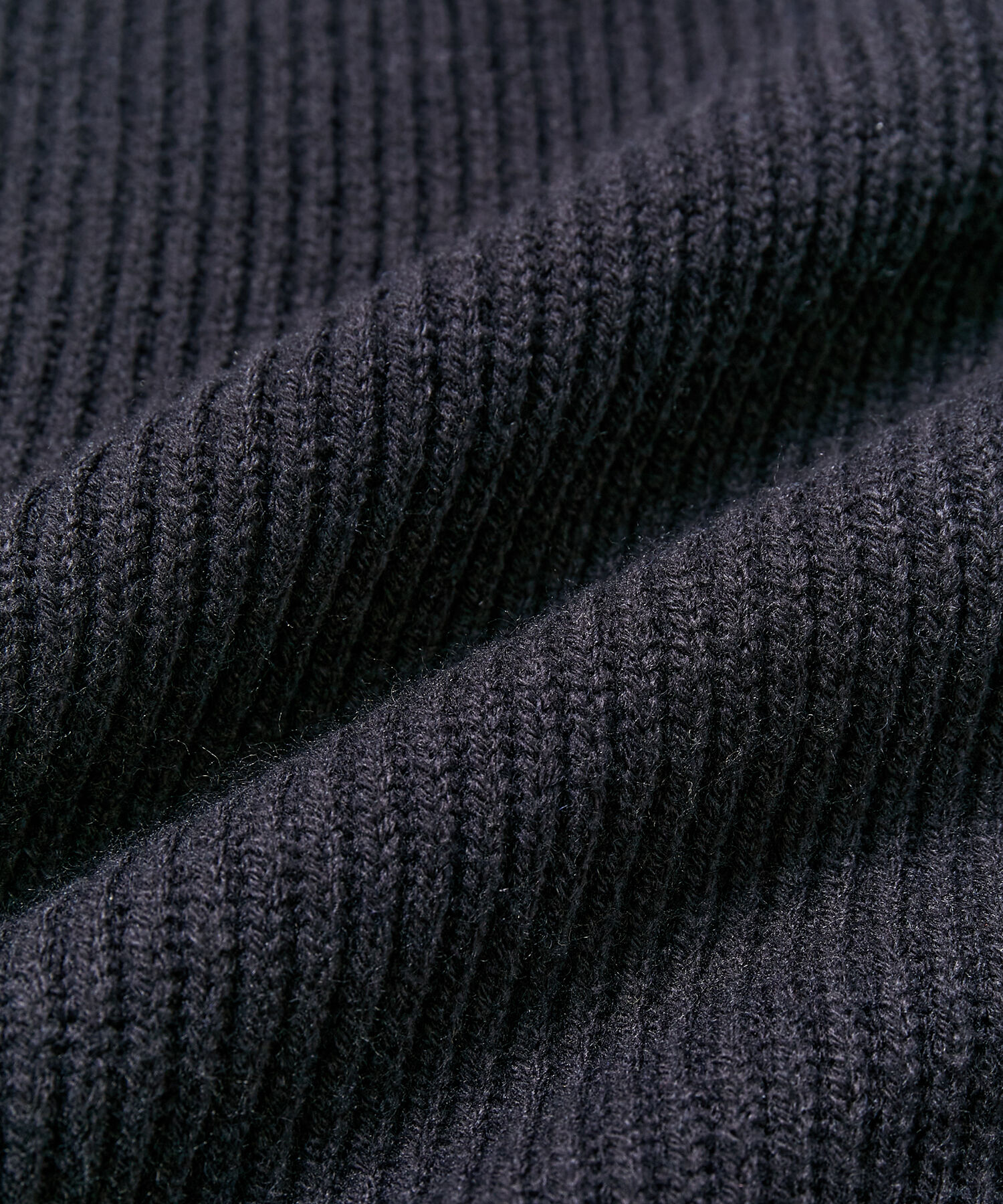 ADAM ET ROPE'「ルーズシルエット ハーフジップ ビッグカラー ニット プルオーバー / ユニセックス」|ニット・セーター|