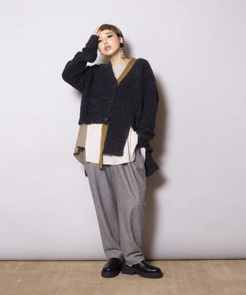  「アシンメトリーニットカーディガン」|ニット・セーター|