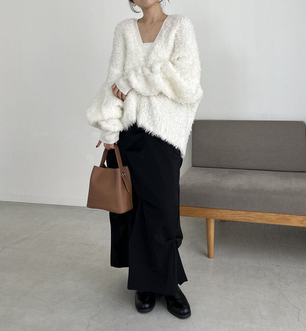  「〈VERSEAU/ヴェルソー〉フェザーハンドメイドカーディガン」|カーディガン|