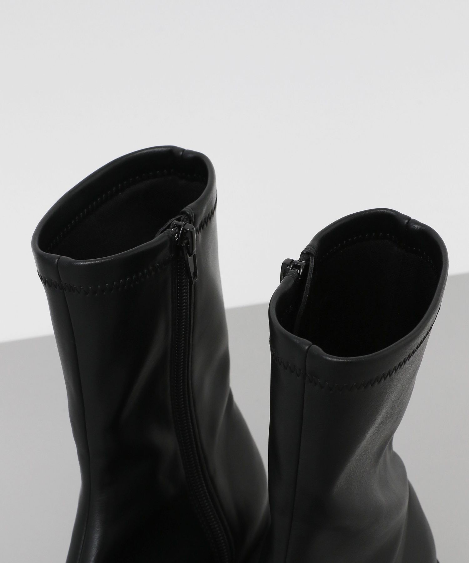 A part by 「【晴雨兼用】ストレッチショートブーツ」|ショートブーツ|