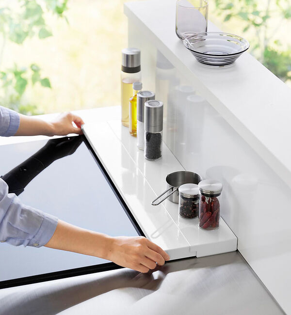 collex「【tower/タワー】奥行伸縮排気口カバー60cmコンロ用」|食器・キッチングッズ|