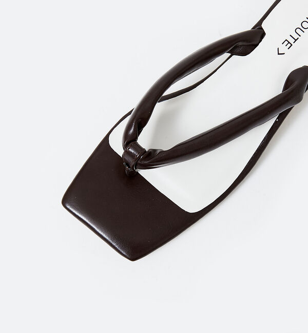 AU BANNISTER「【LAROUTE】チューブベルトトングサンダル」|サンダル|