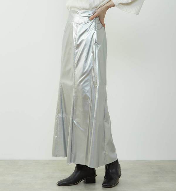 SOFFITTO「エナメルフェイクレザーパネルスカート」|スカート|