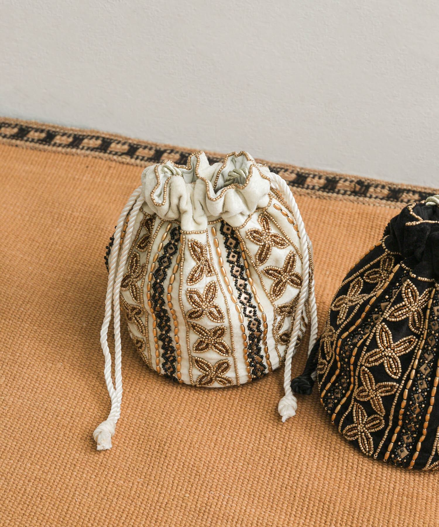 URBAN RESEARCH DOORS「インドビーズ巾着バッグ」|ショルダー・メッセンジャー|