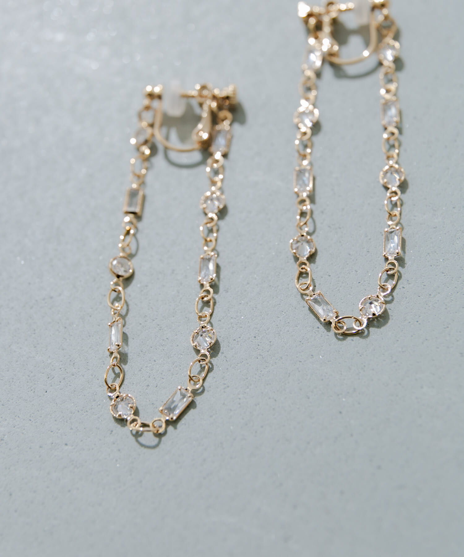 SMELLY「ビジューループイヤリング」|イヤリング|