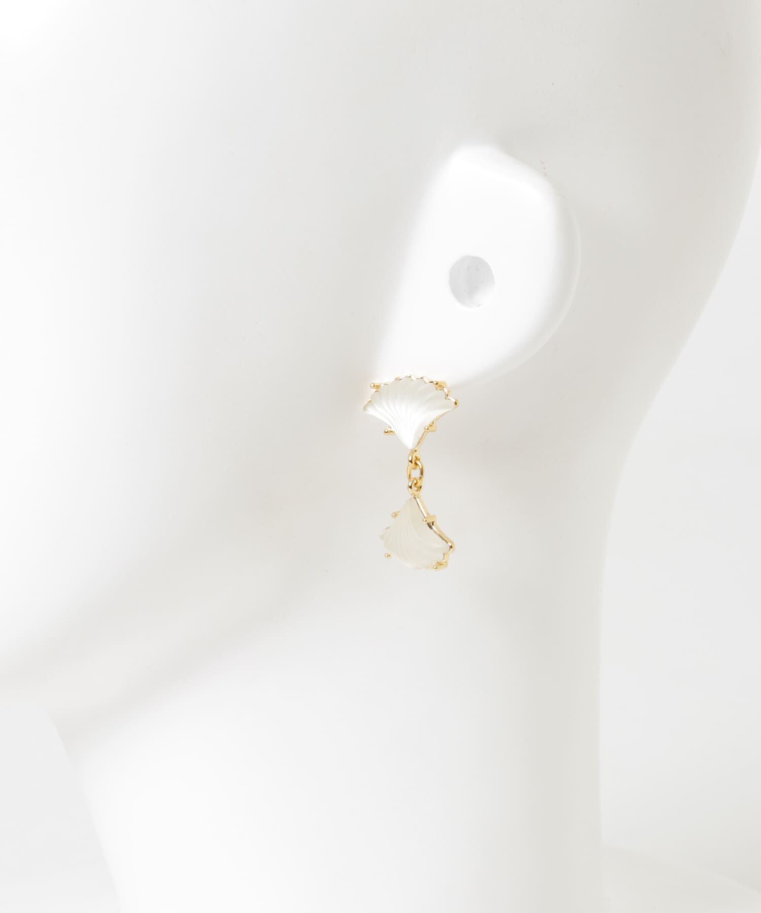 URBAN RESEARCH「gren by M　マットガラスシェルピアス」|ピアス|