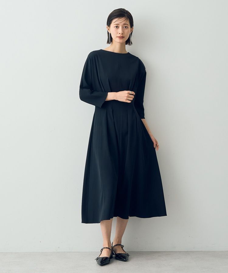 YECCA VECCA「タックデザインドレス」|ワンピース|