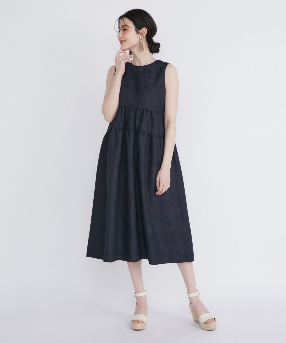 Maglie le cassetto「フラワージャガードティアードワンピース《M Maglie le cassetto》」|ワンピース|