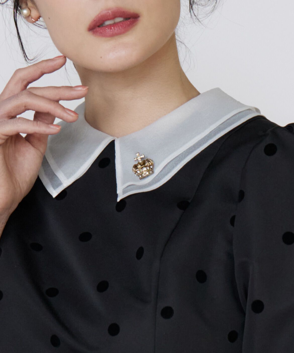 Maglie le cassetto「王冠ブローチ」|ブローチ・コサージュ|