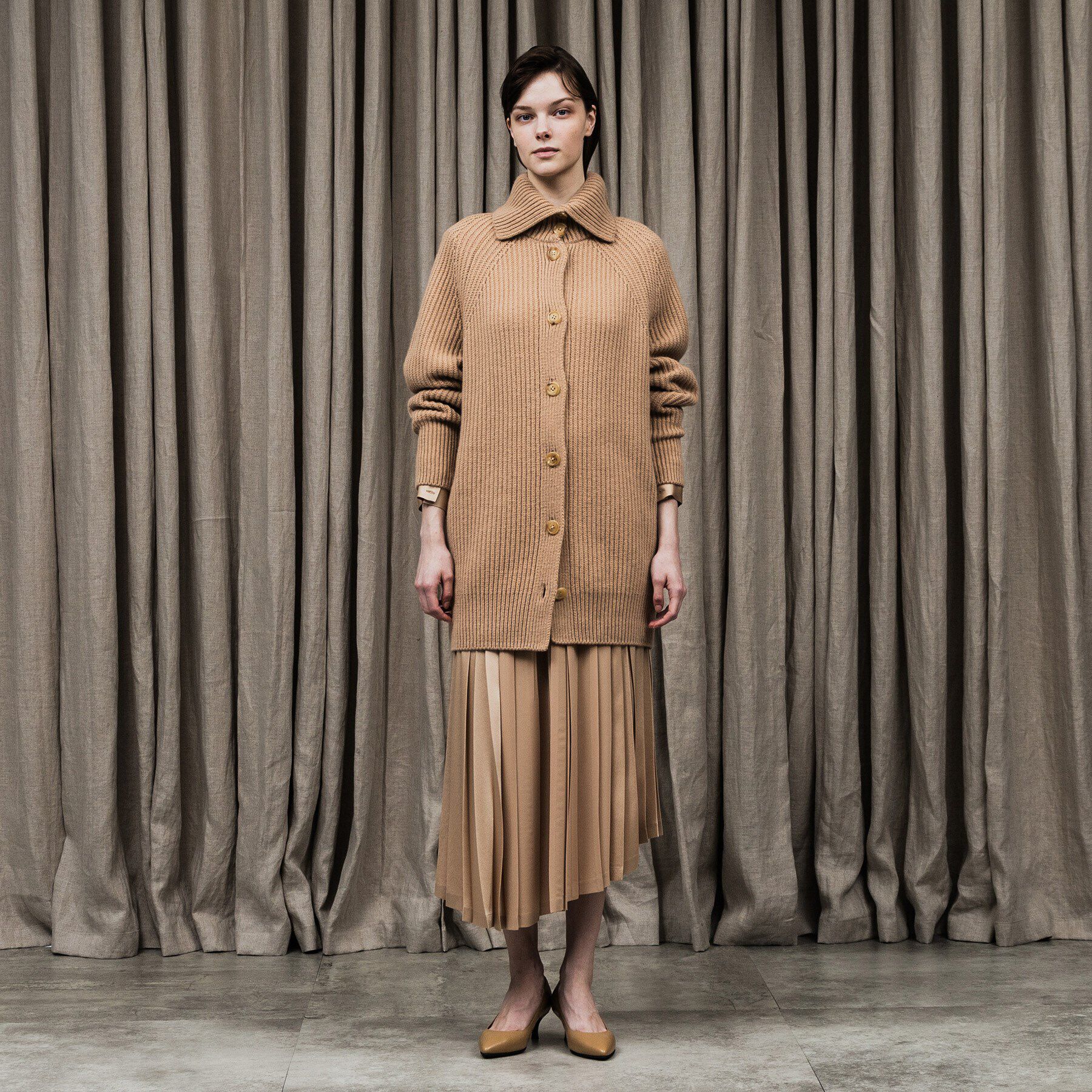 UNTITLED「ウールカシミヤニットカーディガン」|カーディガン|