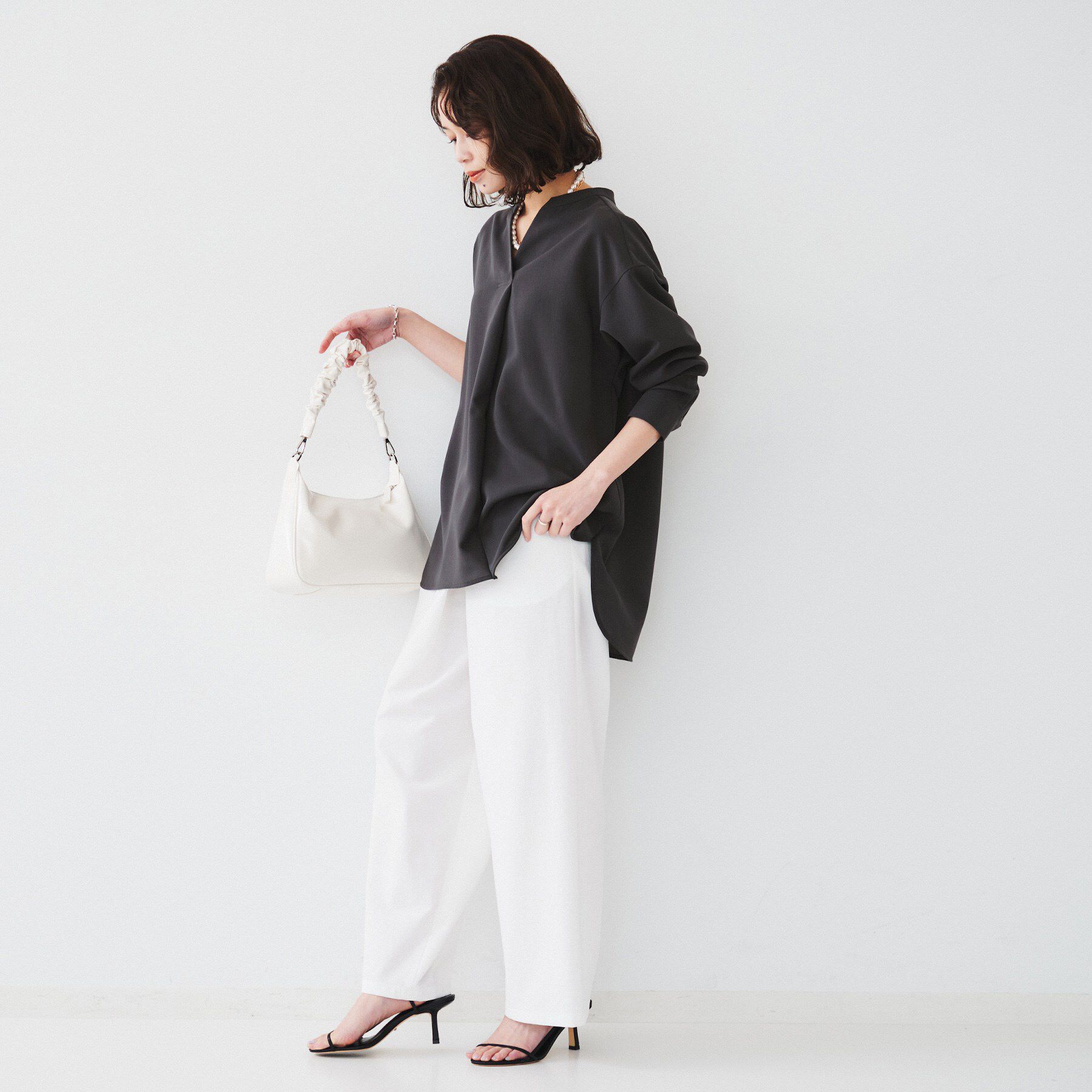 UNTITLED「【体型カバー/オンオフ使える】梳毛調ボイルシャツ」|シャツ・ブラウス|