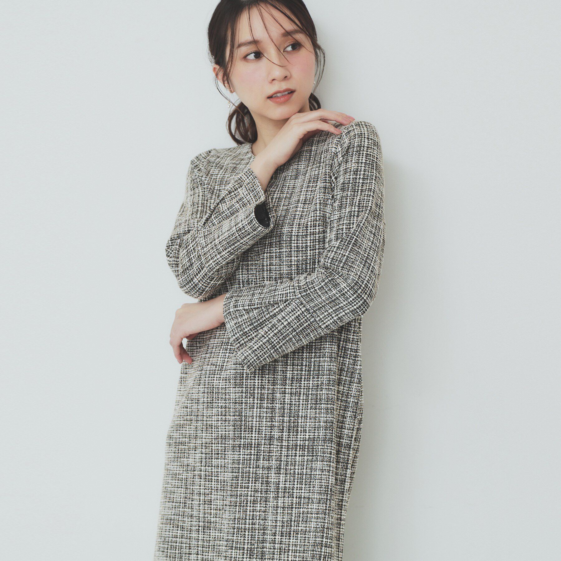 index「ストレッチラメツイードワンピース【洗濯機洗い可】」|ワンピース|