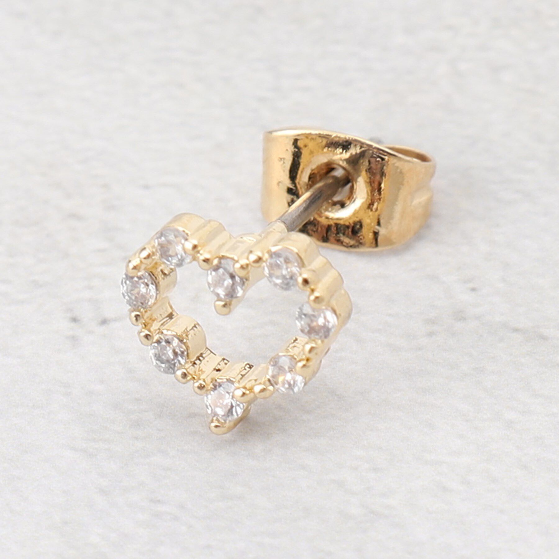 OPAQUE.CLIP「キラキラハートミニピアス」|ピアス|