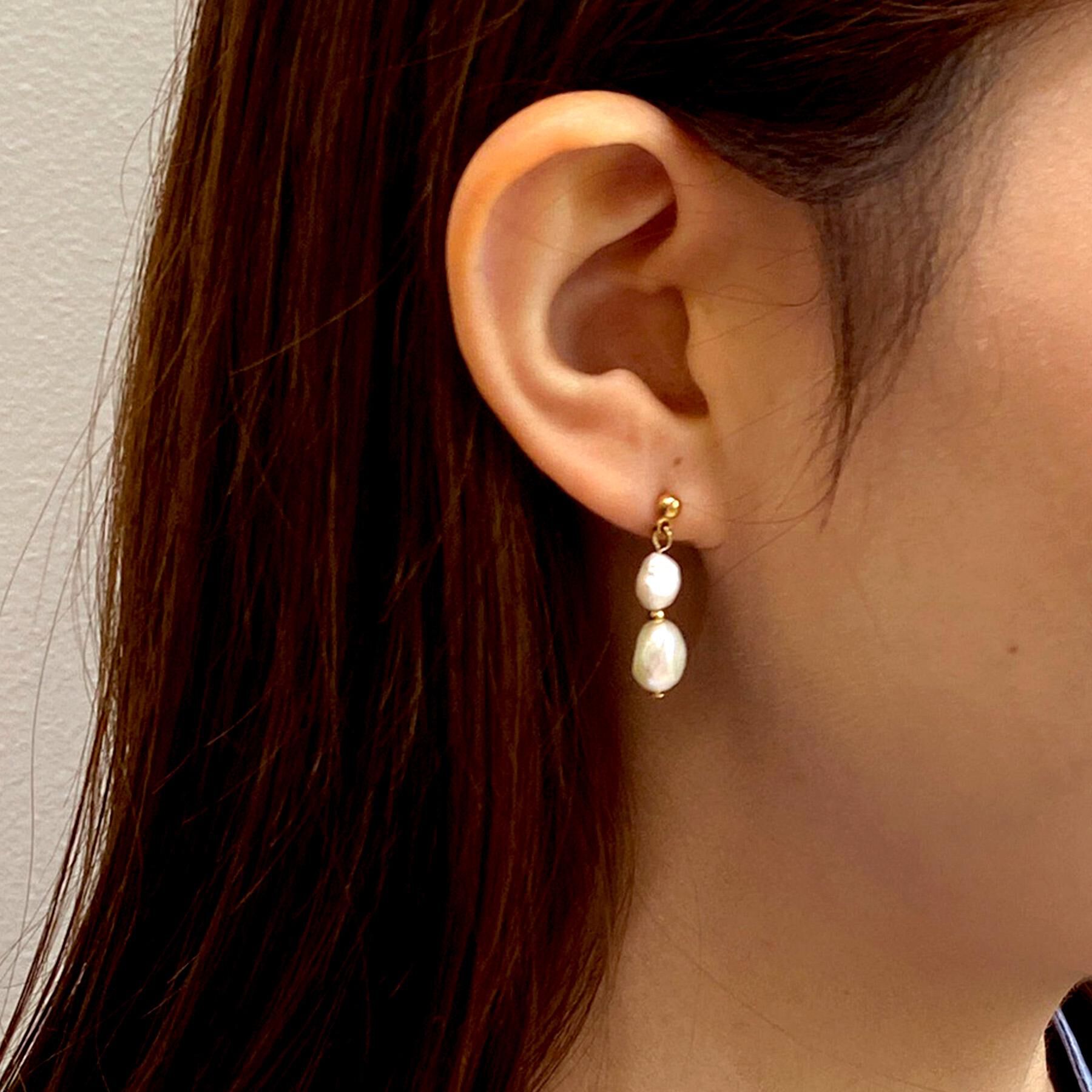 OPAQUE.CLIP「淡水パール&times;メタルピアス」|ピアス|