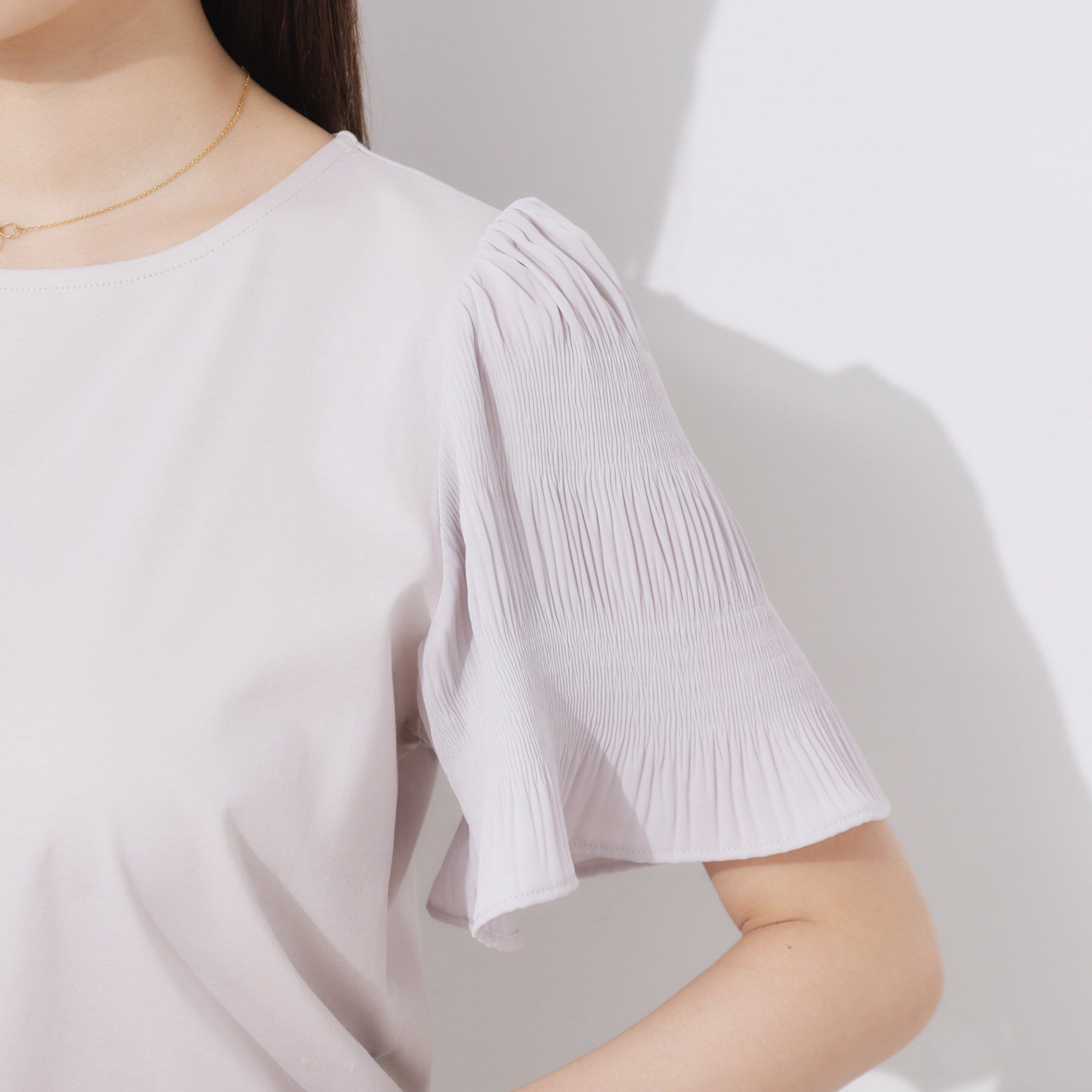 Couture broach「【接触冷感・UVカット・細見え】マジョリカシフォンスリーブトップス」|Tシャツ・カットソー|