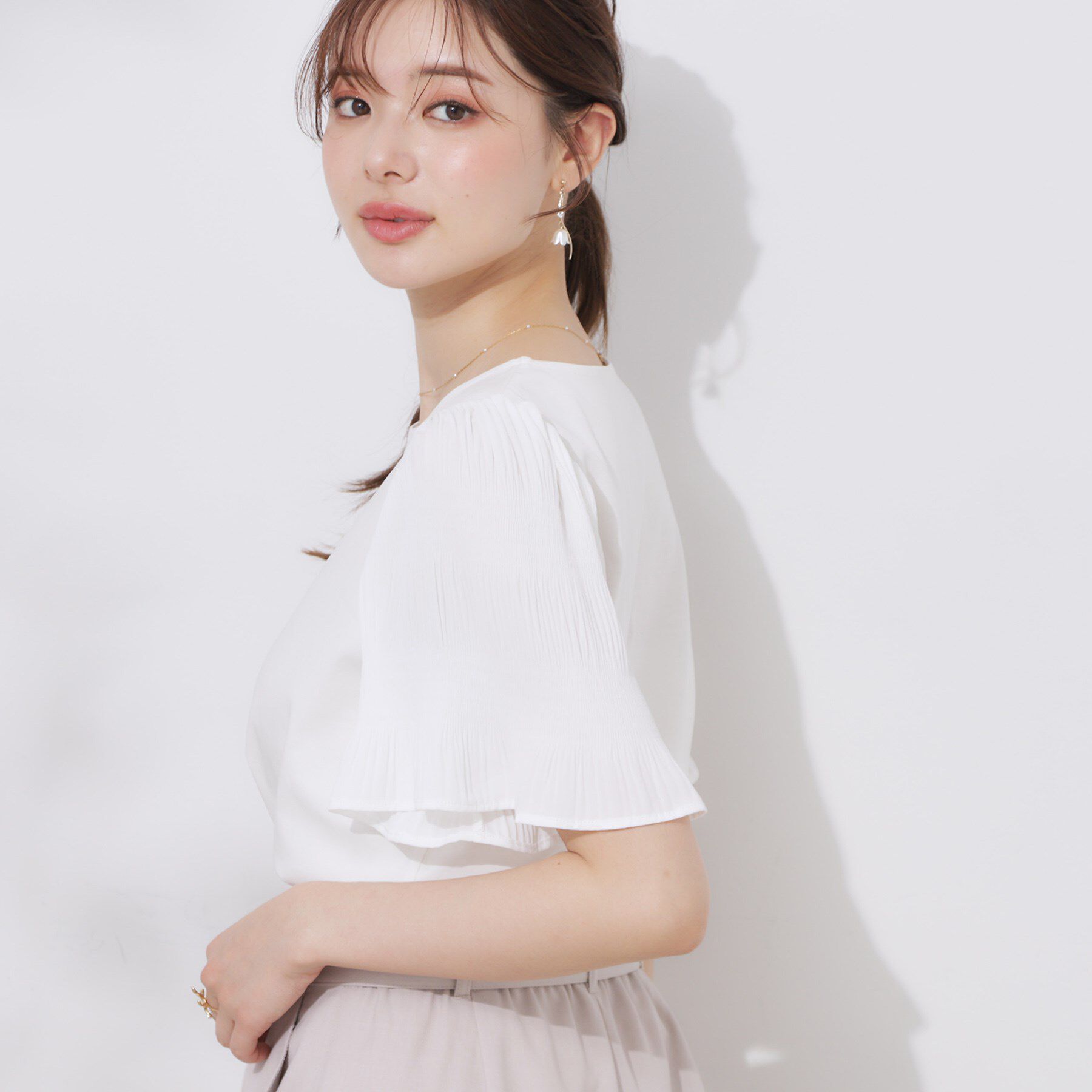 Couture broach「【接触冷感・UVカット・細見え】マジョリカシフォンスリーブトップス」|Tシャツ・カットソー|