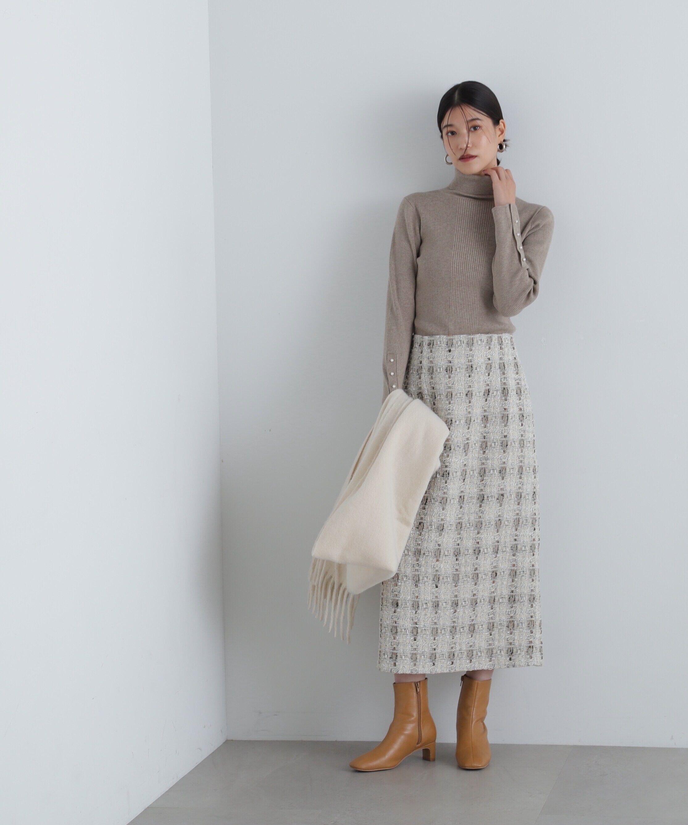  「パールボタンタートルネックニット《WEB限定商品》」|ニット・セーター|