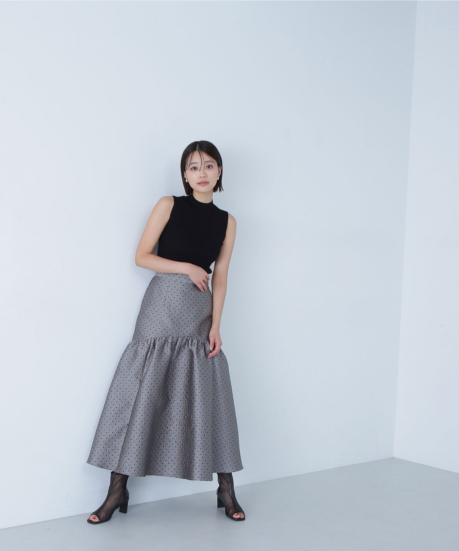  「ハイネックノースリーブリブニット」|ニット・セーター|