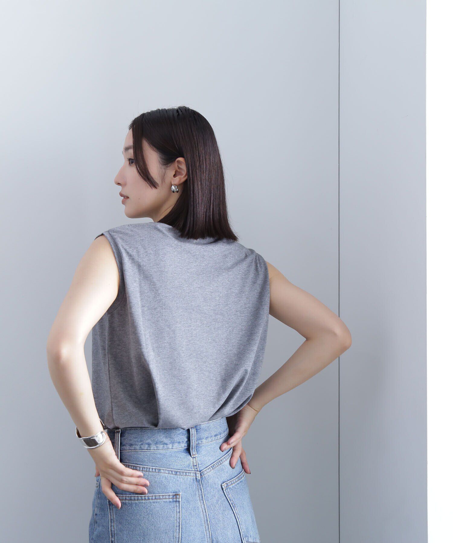  「メタルプレートノースリーブカットソー」|Tシャツ・カットソー|