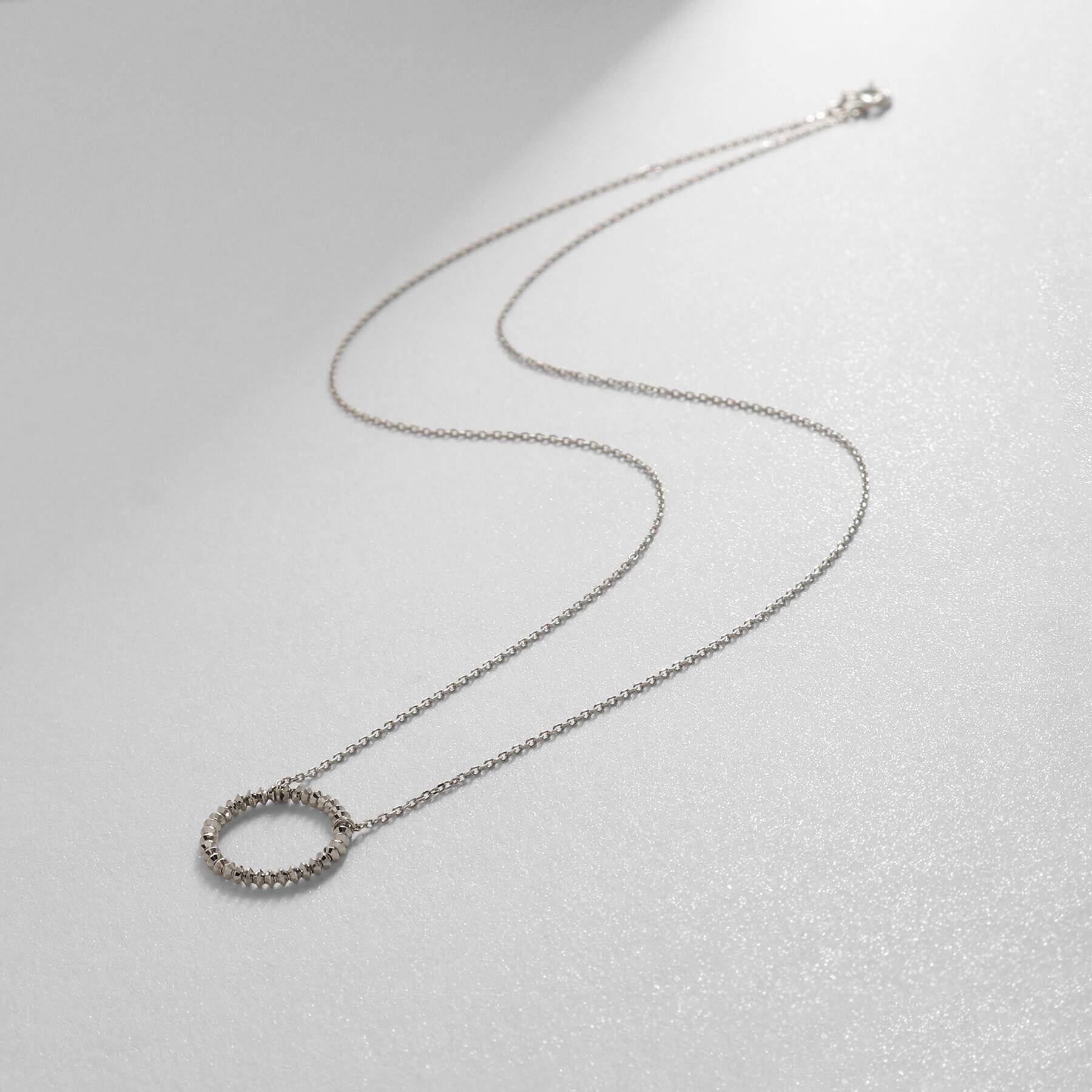 COCOSHNIK「プラチナ カットビーズ サークルネックレスS」|ネックレス|