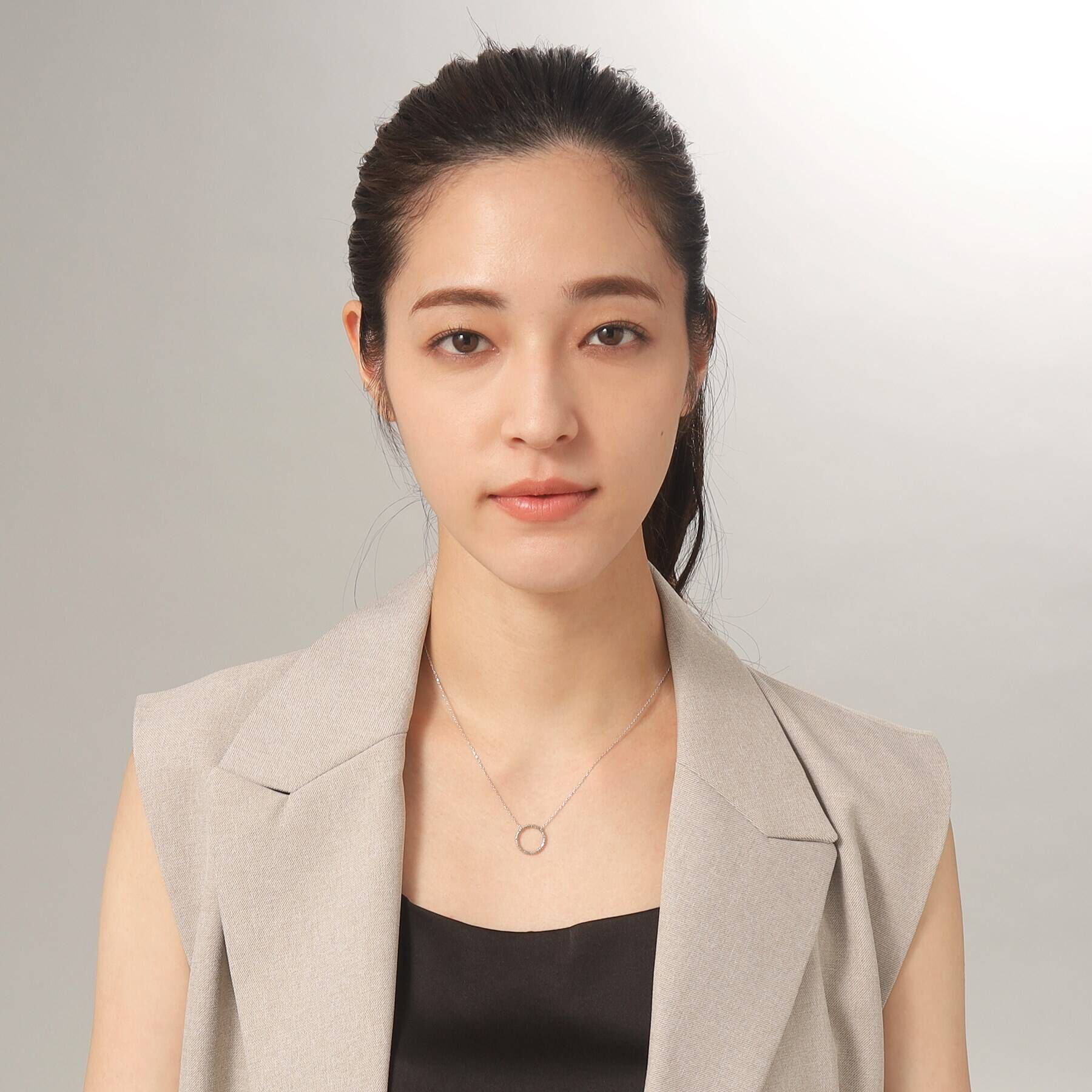 COCOSHNIK「プラチナ カットビーズ サークルネックレスS」|ネックレス|