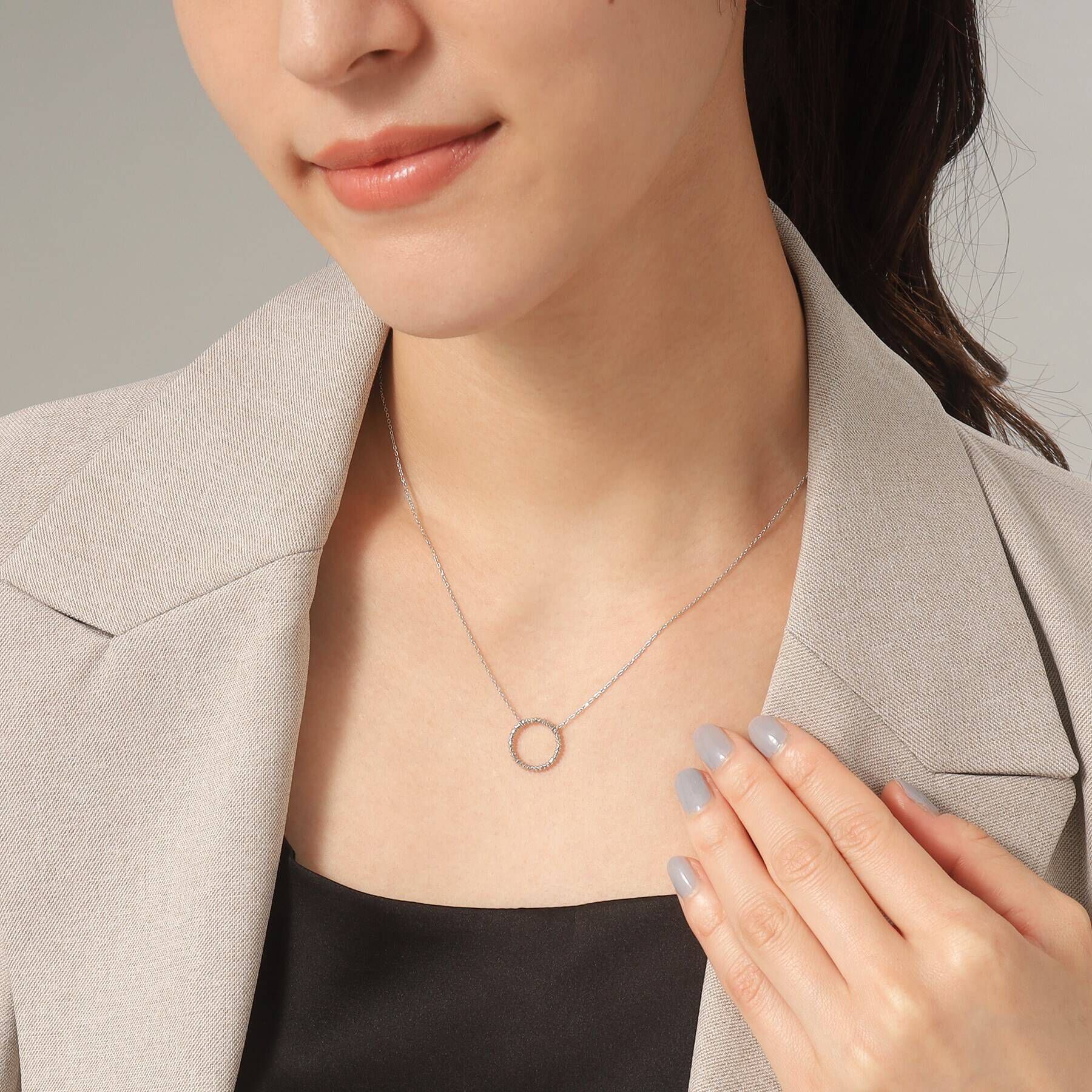 COCOSHNIK「プラチナ カットビーズ サークルネックレスS」|ネックレス|