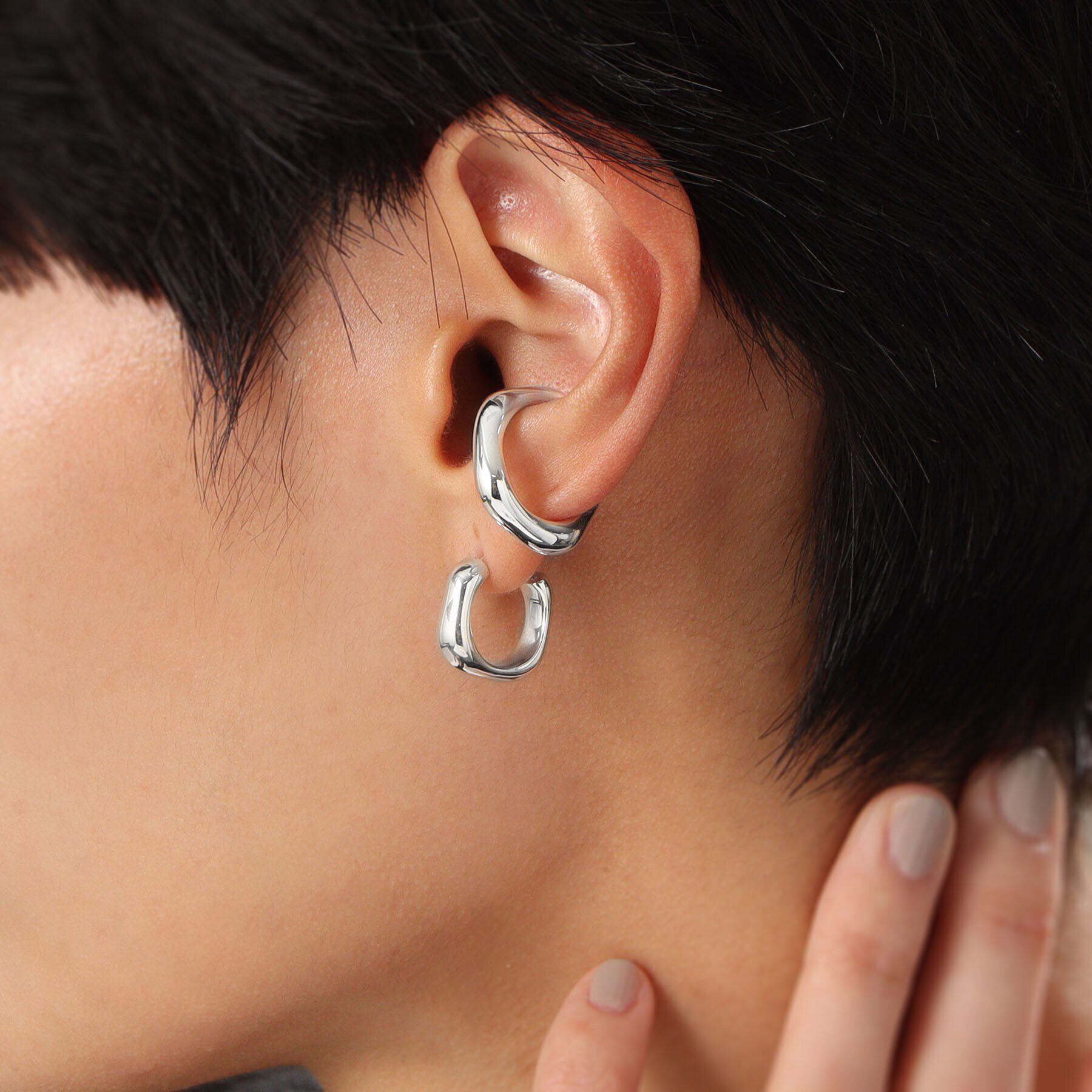 COCOSHNIK ONKITSCH「シルバー ニュアンスピアス フープ」|ピアス|