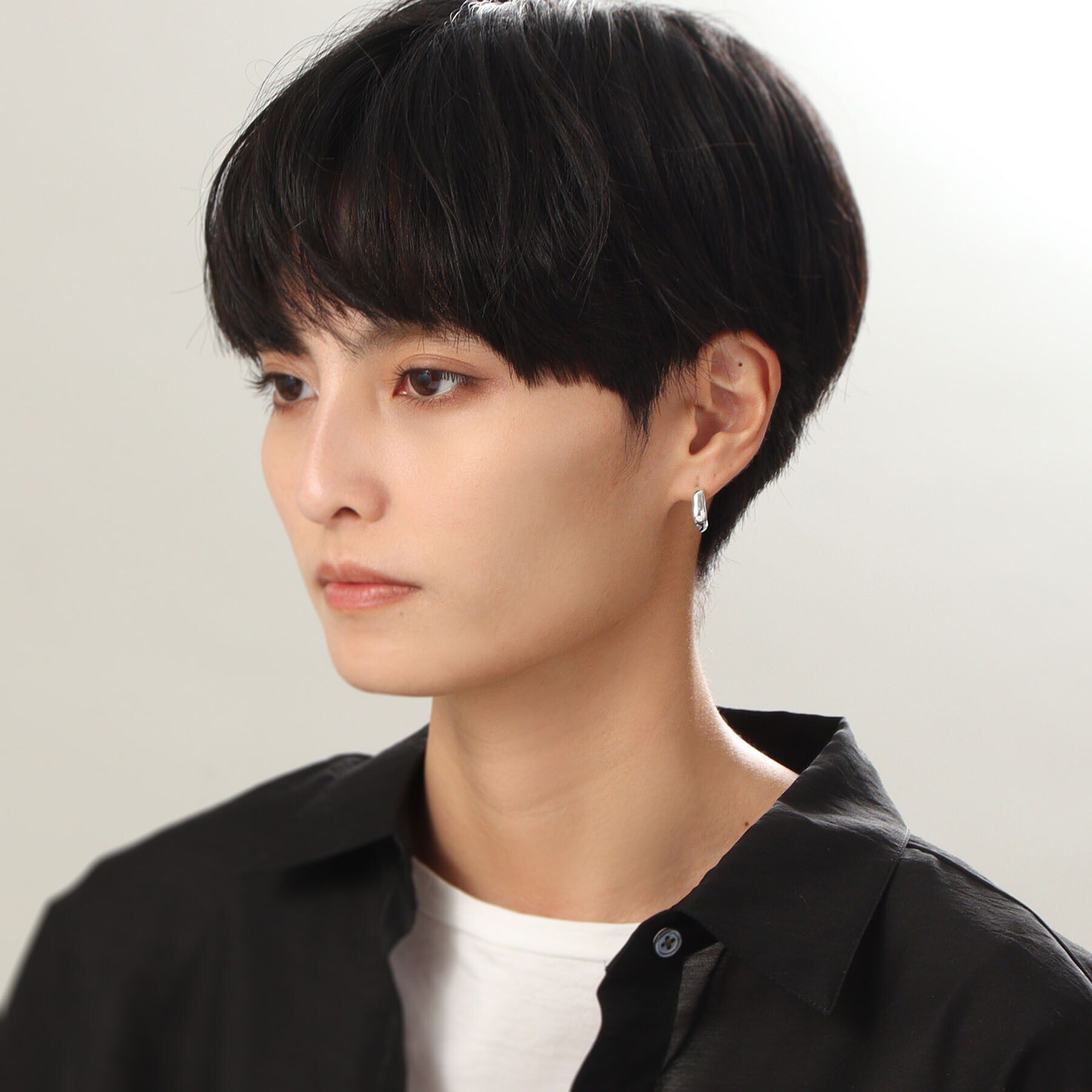 COCOSHNIK ONKITSCH「シルバー ニュアンスピアス フープ」|ピアス|