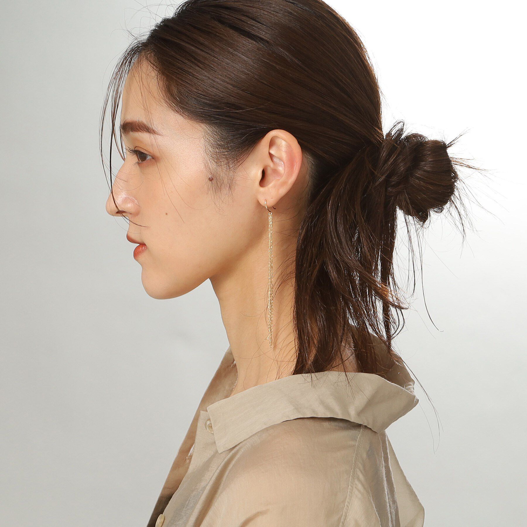 COCOSHNIK「K10長アズキフリンジ フックピアス」|ピアス|