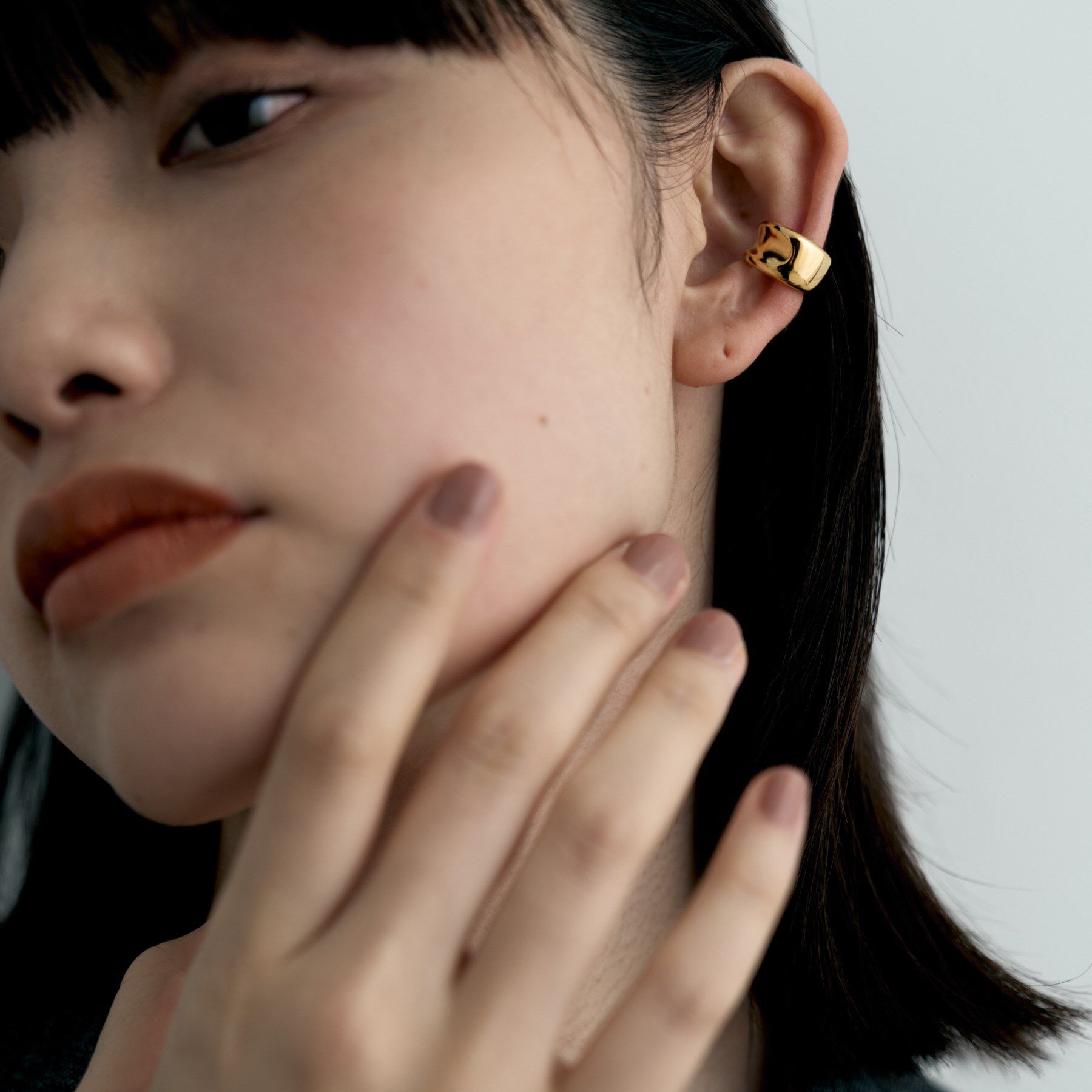 COCOSHNIK ONKITSCH「シルバー コンケイブイヤカフ GP」|イヤリング|