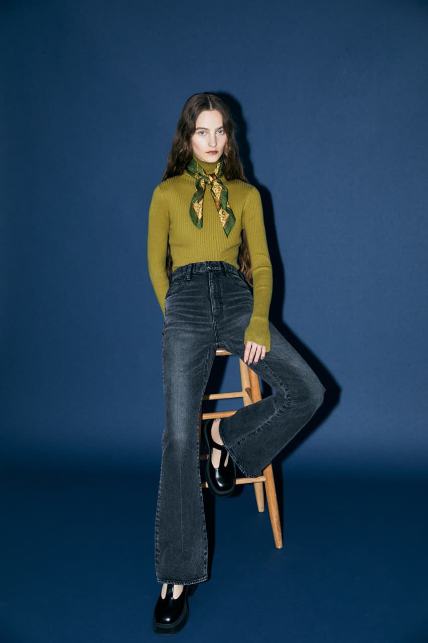 MOUSSY「MVS BLACK FLARE(L) / ロングサイズ」|デニム|