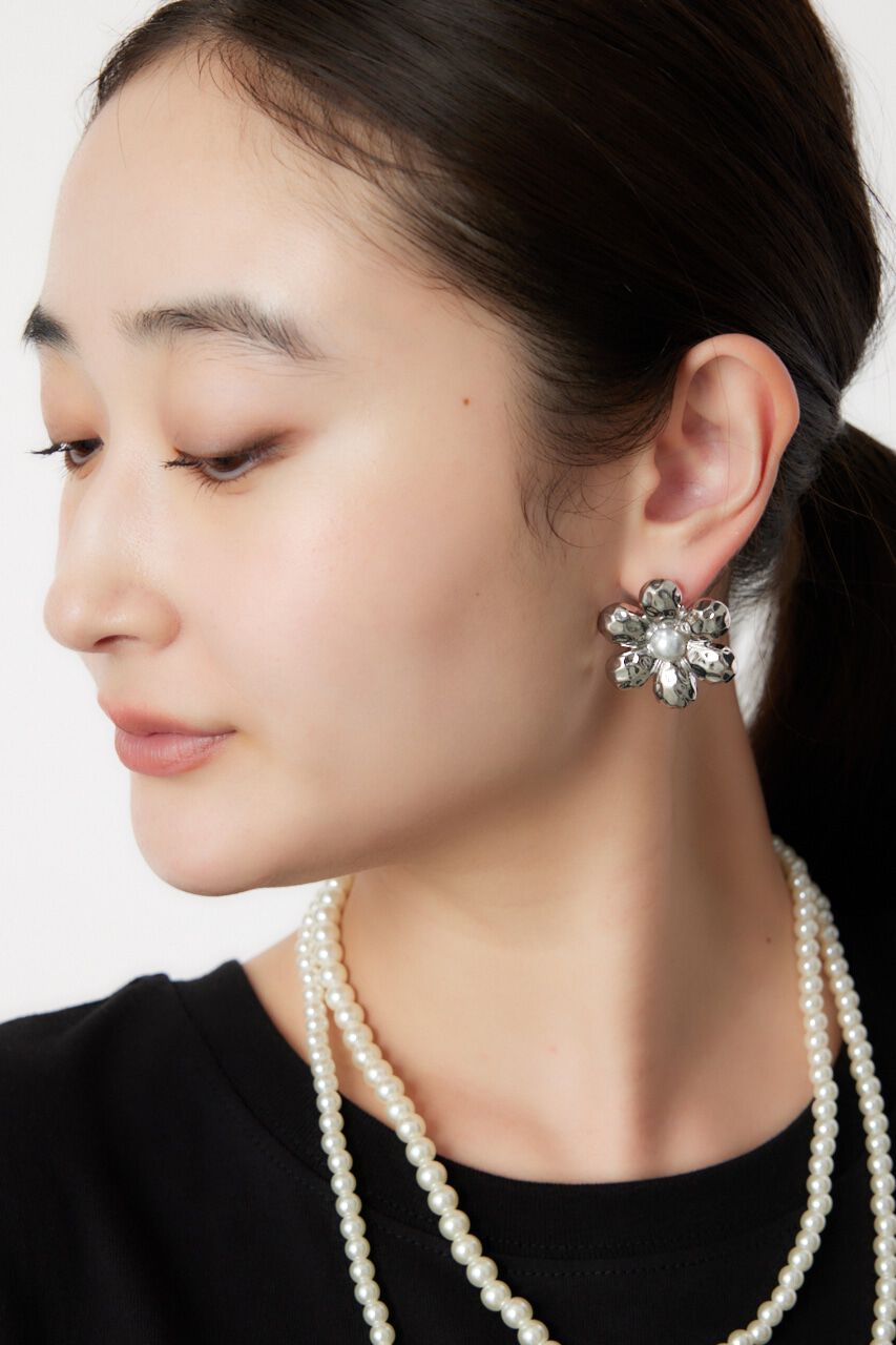 RODEO CROWNS「フラワーモチーフピアス」|ピアス|