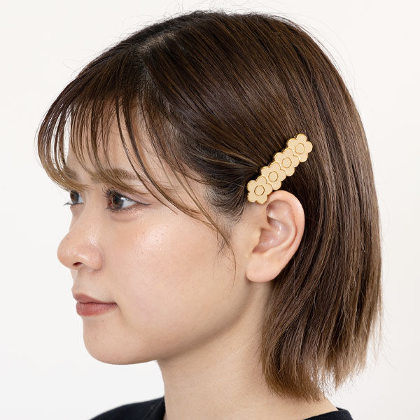 MARY QUANT「4デイジーエポ ワニクリップ」|その他|ベージュ