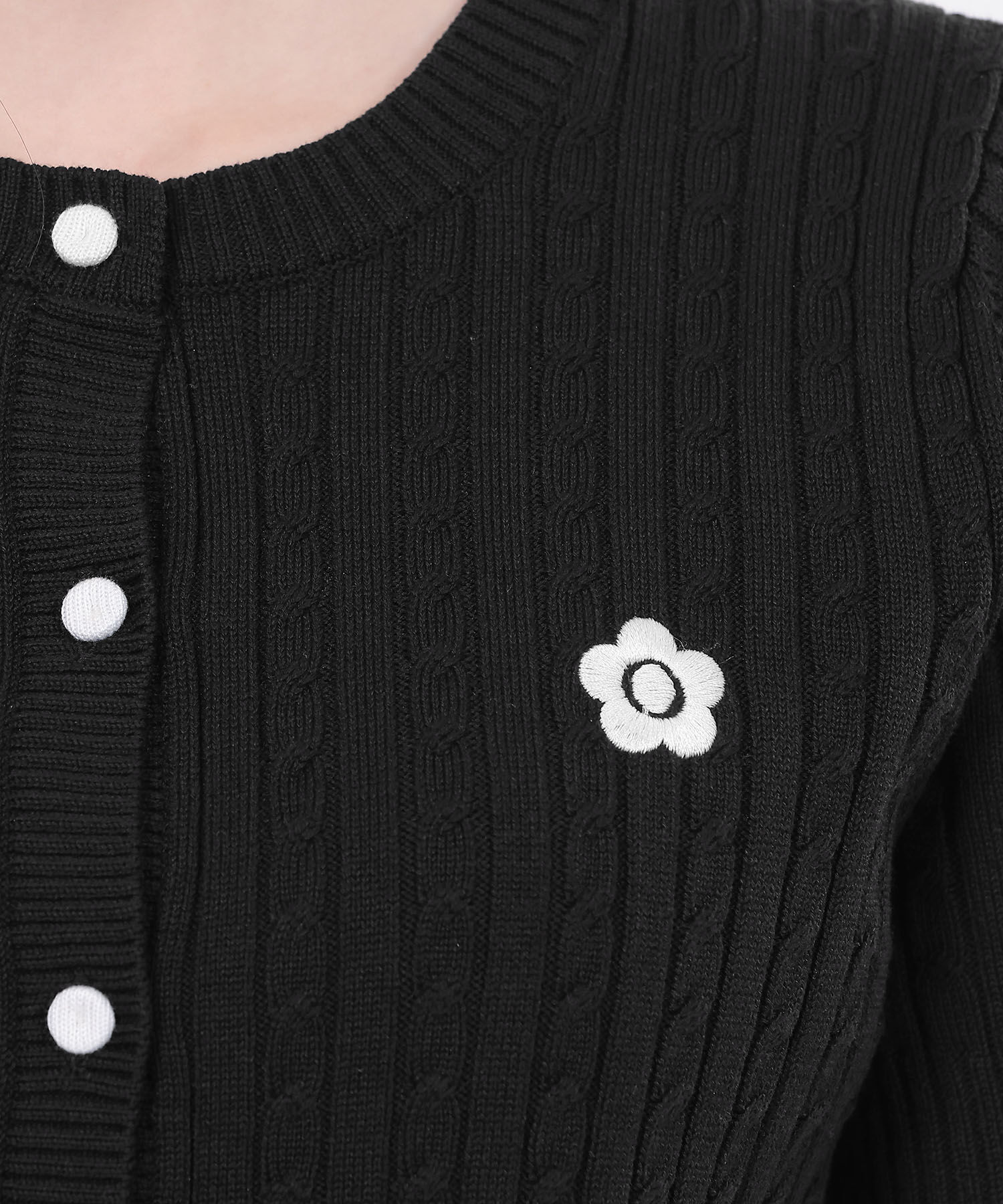 MARY QUANT「デイジーワンポイント半袖ケーブル カーディガン」|Tシャツ・カットソー|