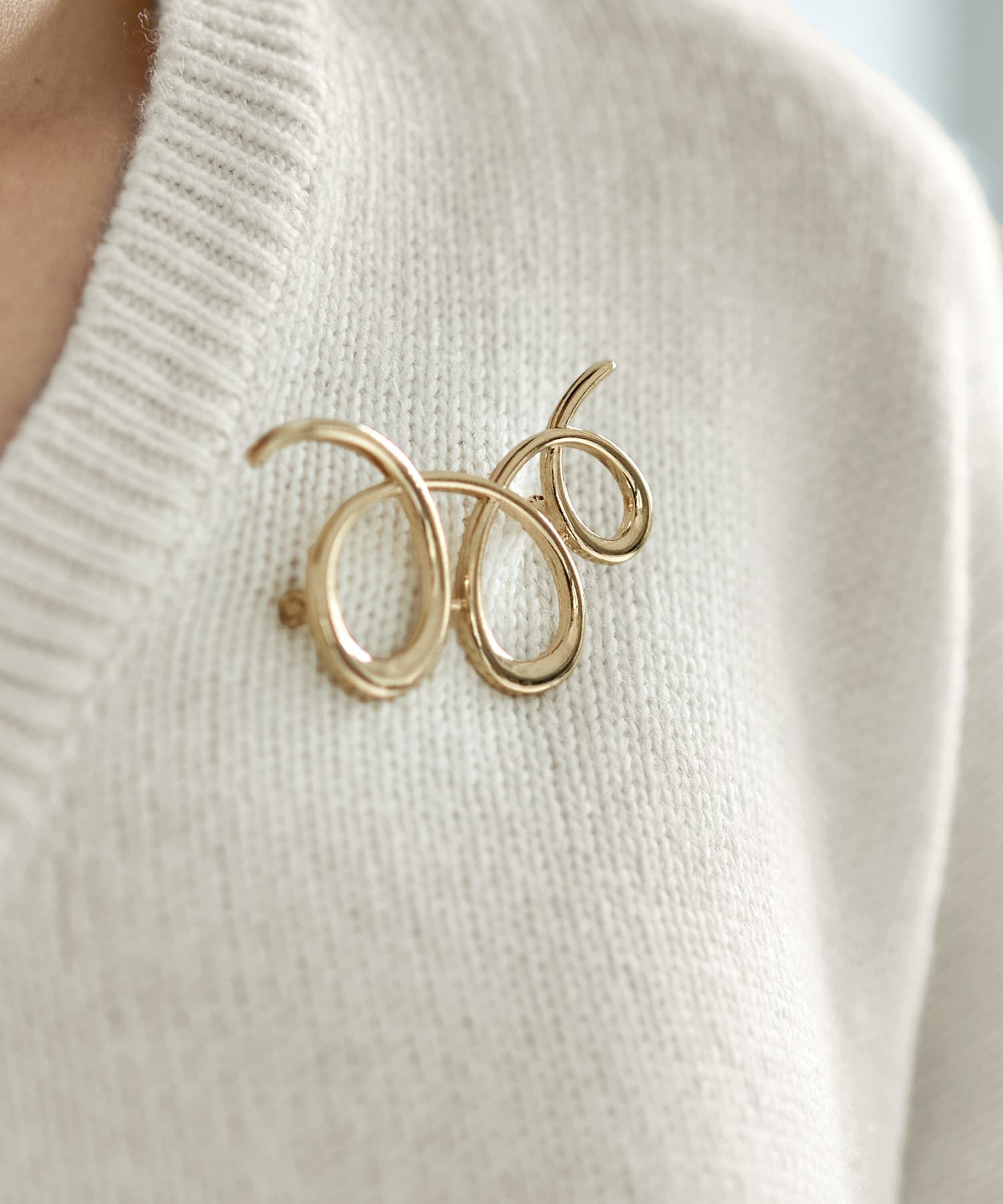 STYLE DELI「試し書きフォルムブローチ」|ブローチ・コサージュ|