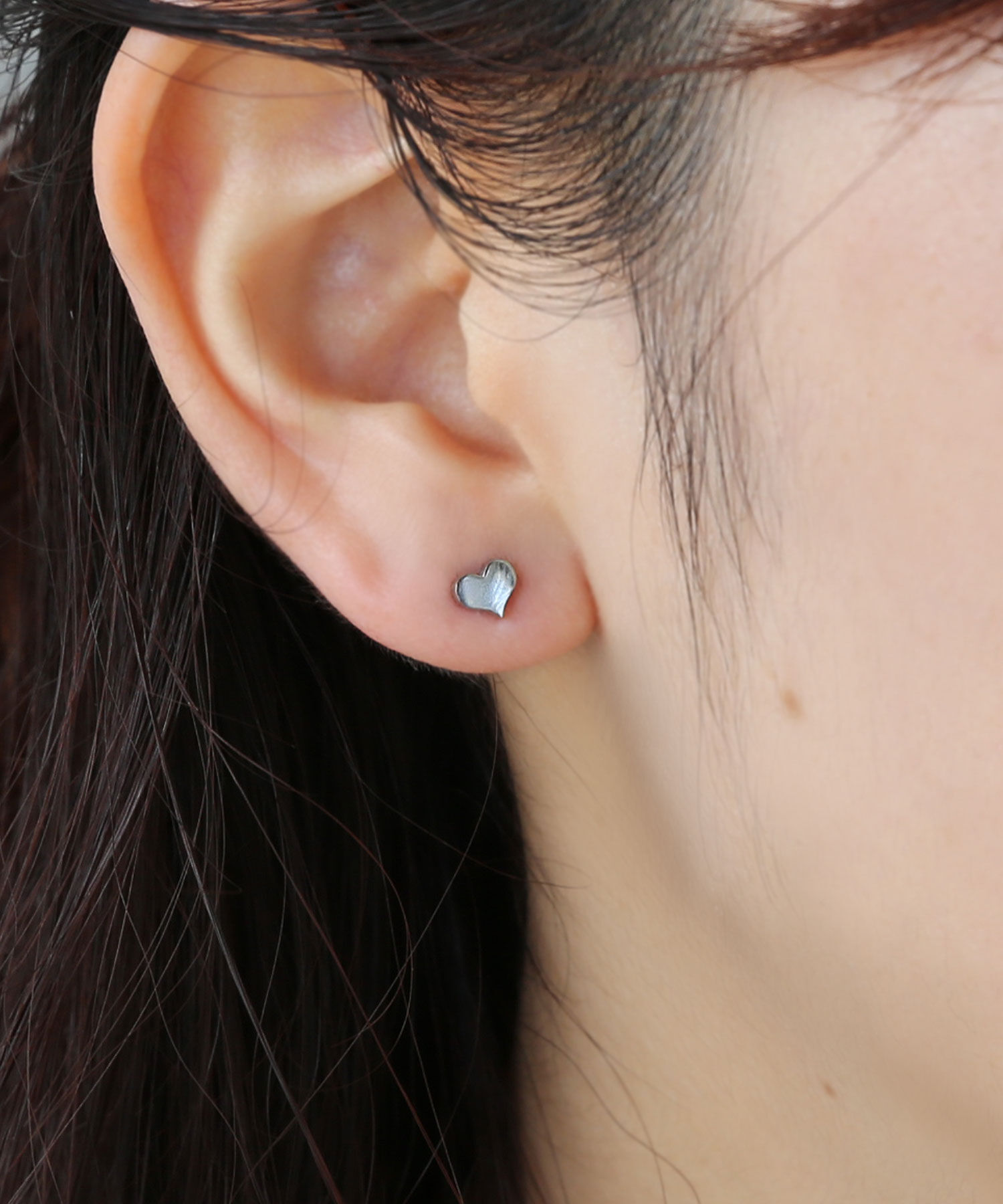 colleca la「[stainless]ステンレス・プチハート スタッドピアス〈金属アレルギー対応〉」|ピアス|