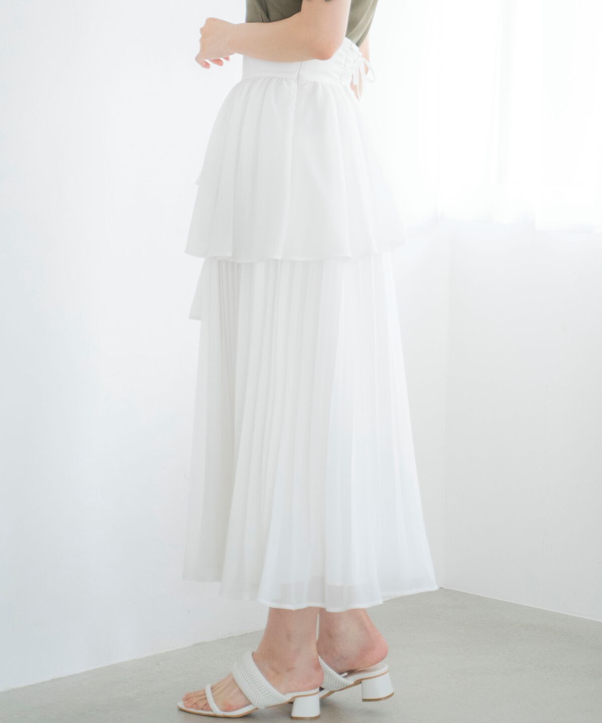 アンドクチュール「プリーツイレヘムティアードスカート」|フレア|