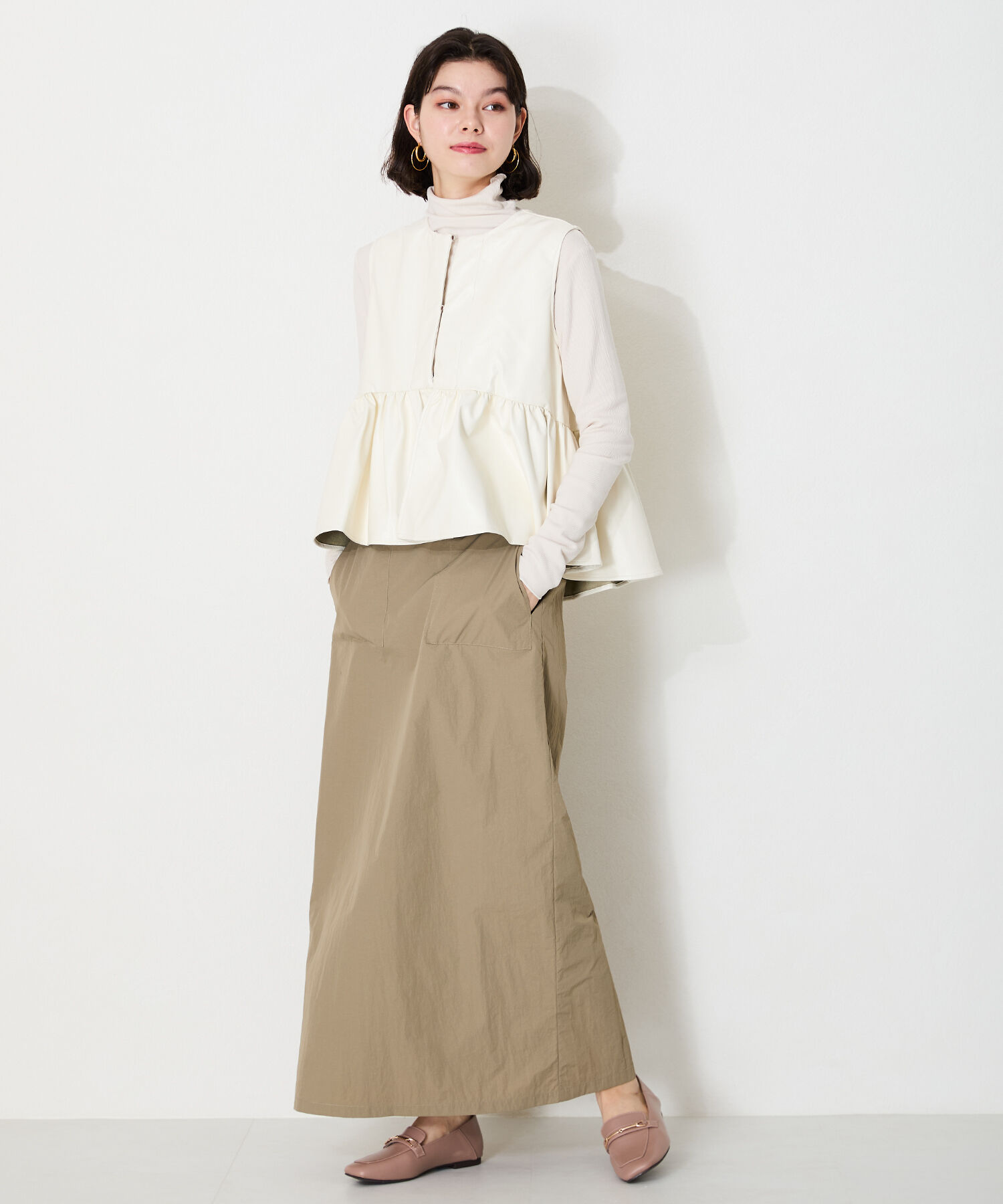 WA Oriental TRaffic「スクエアトゥモチーフ バブーシュ ローファー /42308 柔らかい フラット」|パンプス|