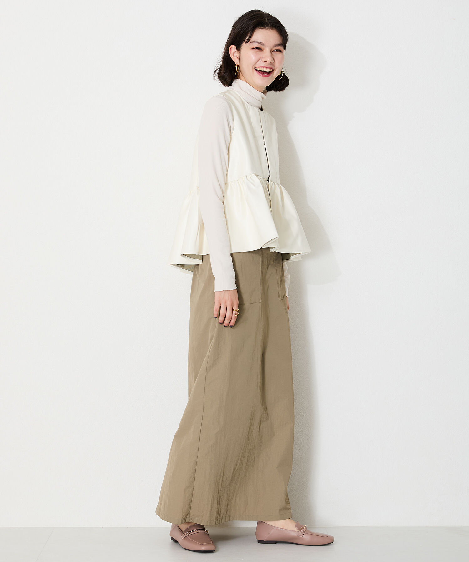 WA Oriental TRaffic「スクエアトゥモチーフ バブーシュ ローファー /42308 柔らかい フラット」|パンプス|