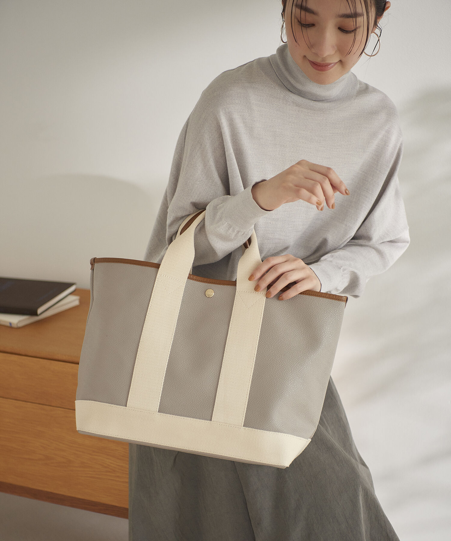 TOPKAPI BREATH「スコッチグレインネオレザー A4トートバッグ【VERY 掲載】」|トートバッグ|