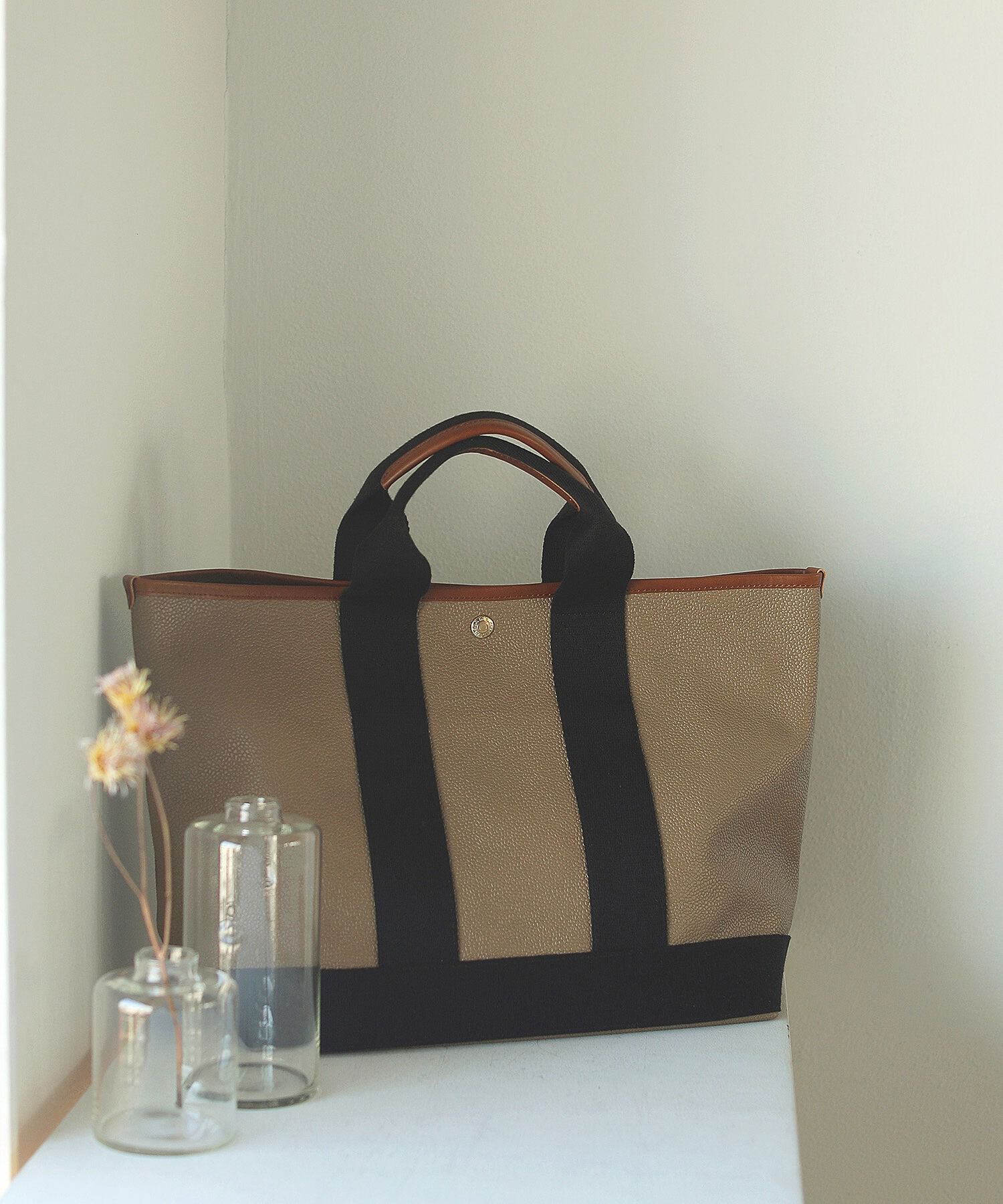 TOPKAPI BREATH「スコッチグレインネオレザー A4トートバッグ【VERY 掲載】」|トートバッグ|